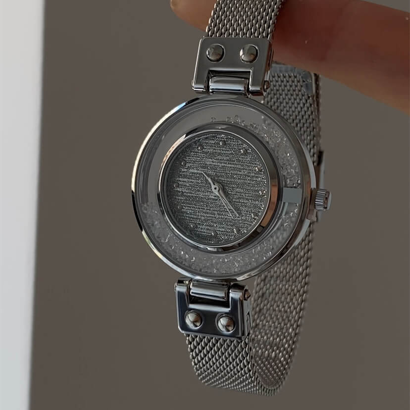 Chic Gold/Silver Round Face Watch for Women