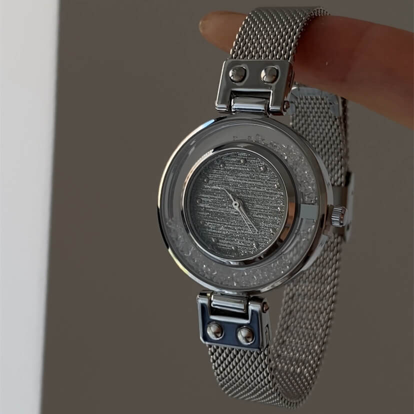 Chic Gold/Silver Round Face Watch for Women