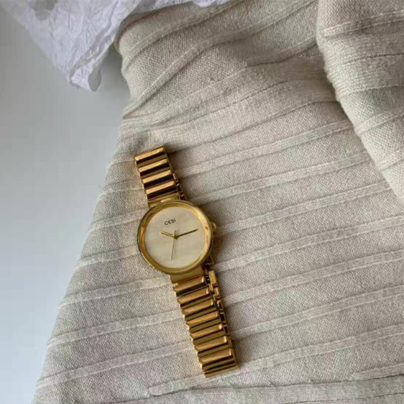 Minimalist Gold Round Face Watch for Women
