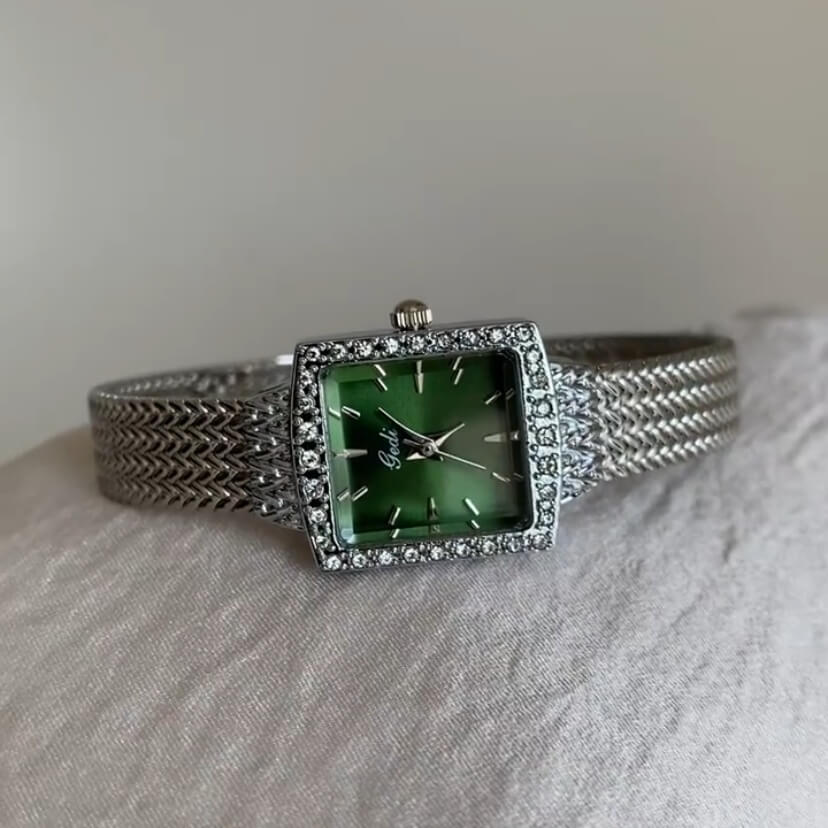 Chic Emerald Green Color Face Bracelet Watch