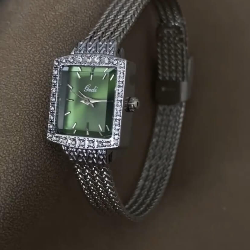 Chic Emerald Green Color Face Bracelet Watch