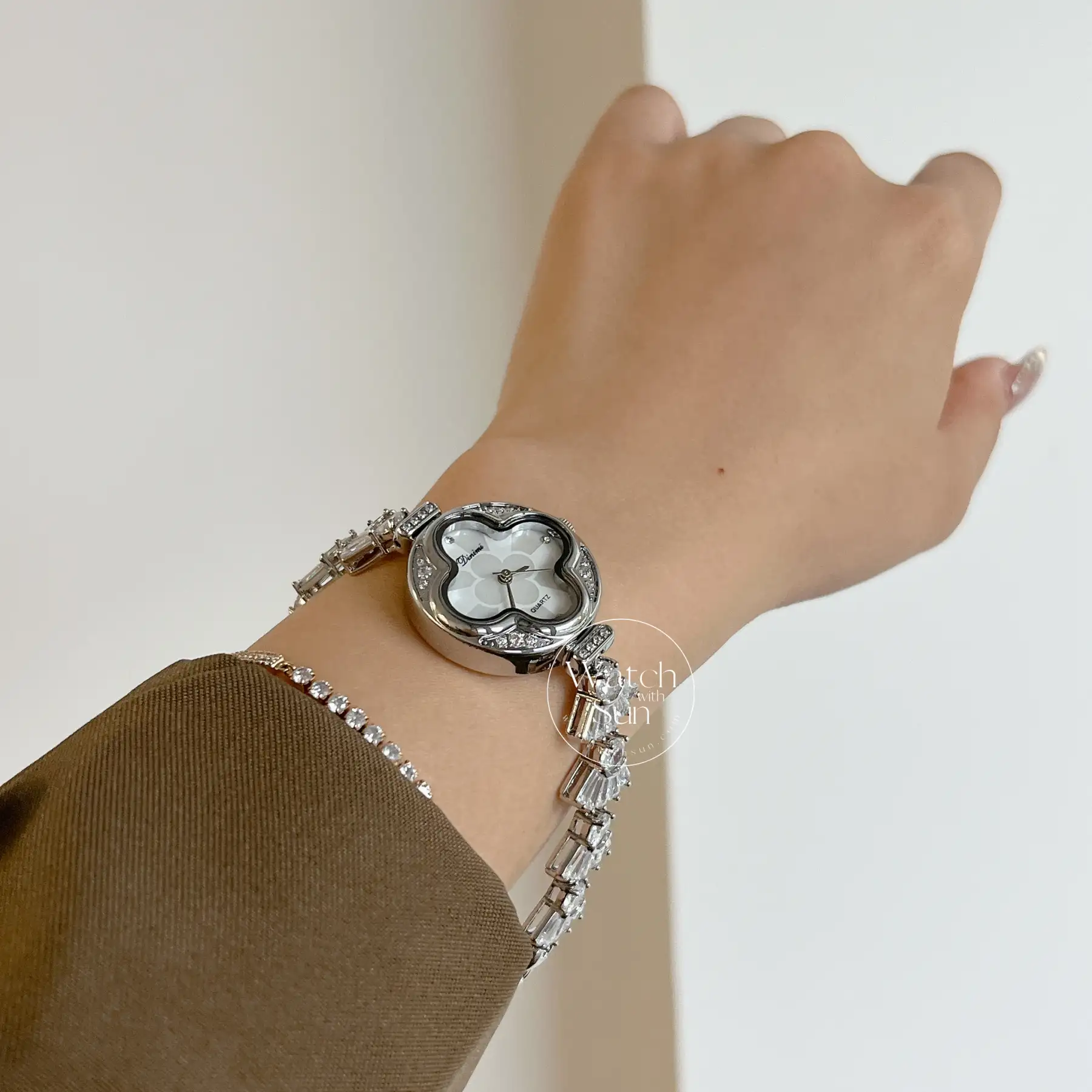 Chic Style Gold/Silver Stainless Steel Bracelet Watch