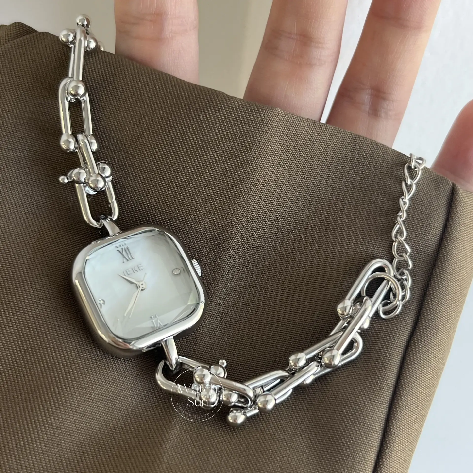 Cool Square Women’s Silver/Gold Bracelet Watch