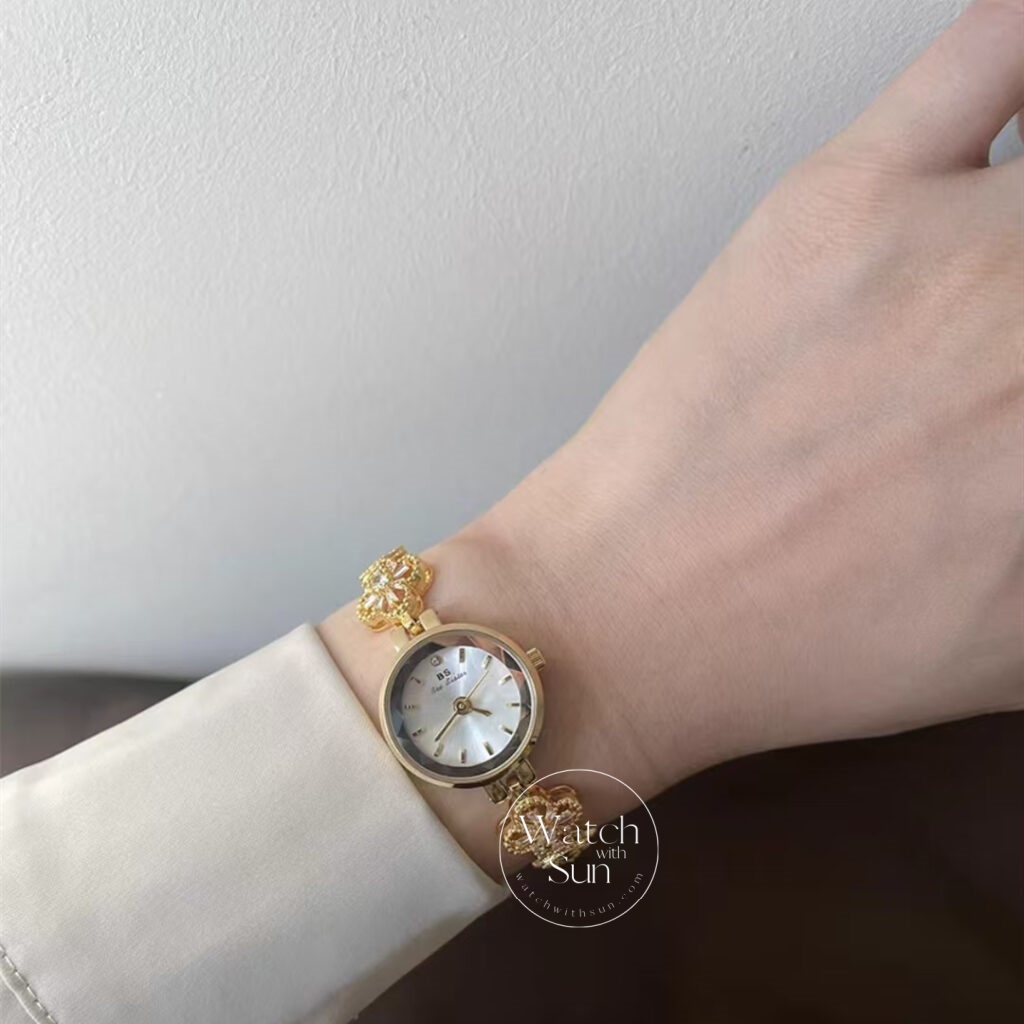 Dainty Gold/Silver Small Round Women's Watch