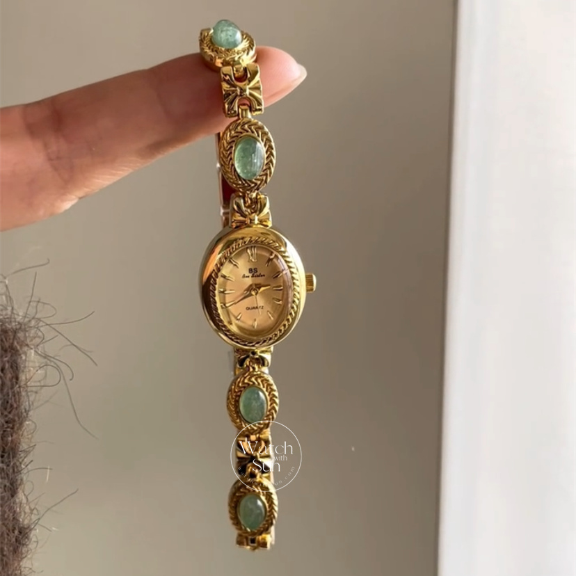 Vintage Oval Face Green Jade Stone Bracelet Watch