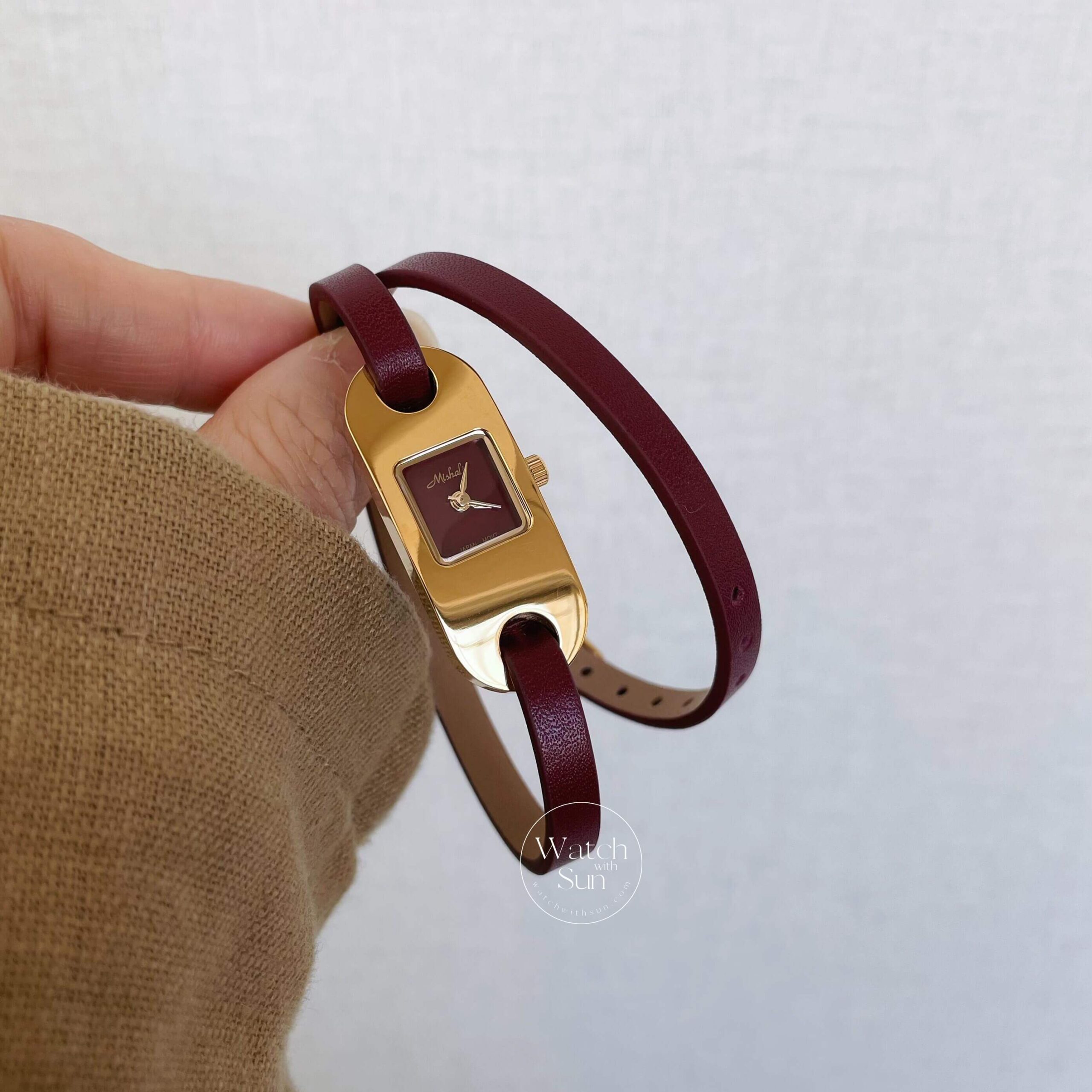 Chic Oval Face Red Leather Watch for Women