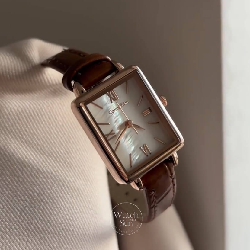 Vintage Mother of Pearl Face Brown/Black Leather Watch