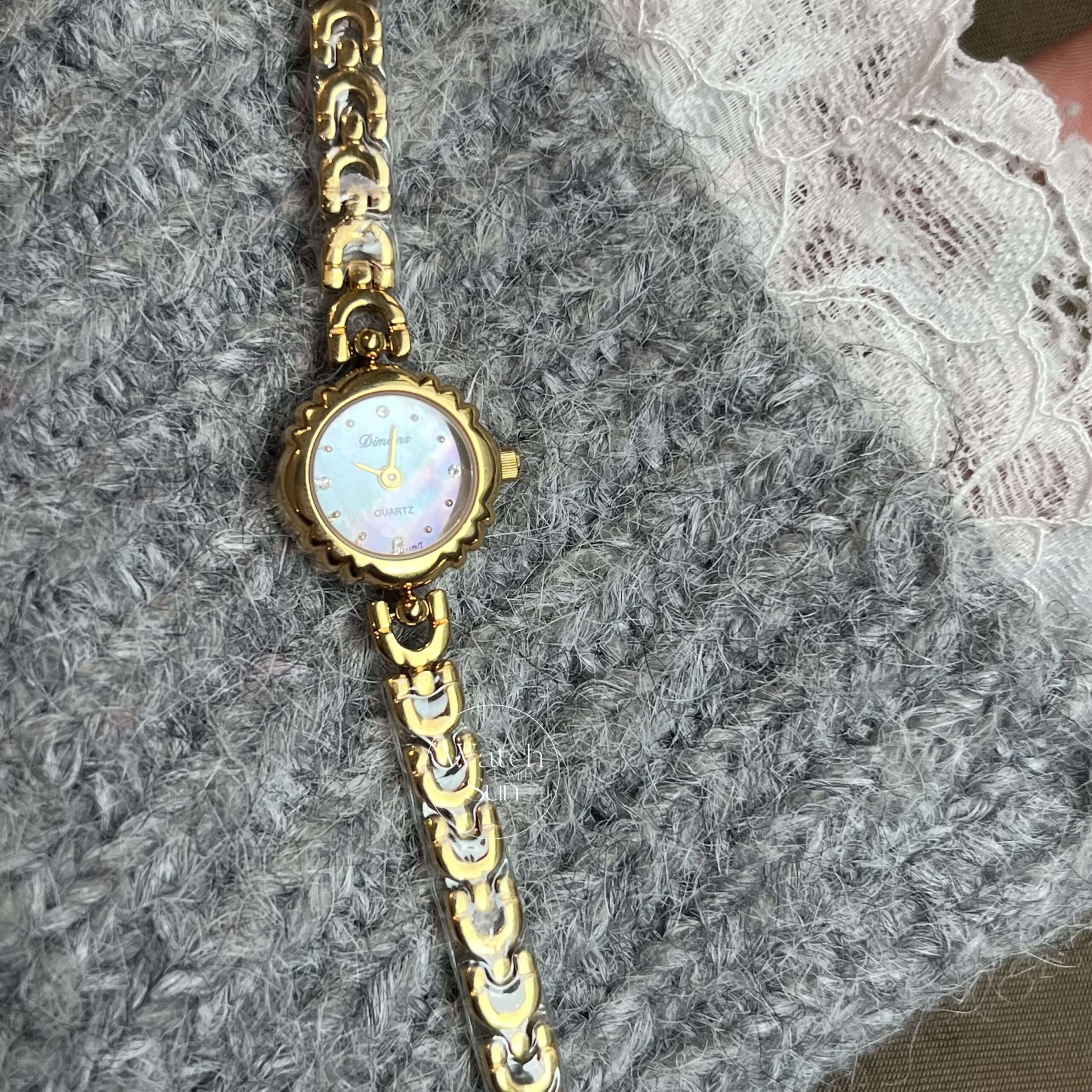 Vintage Inspired Small Dainty Gold Laides Watch