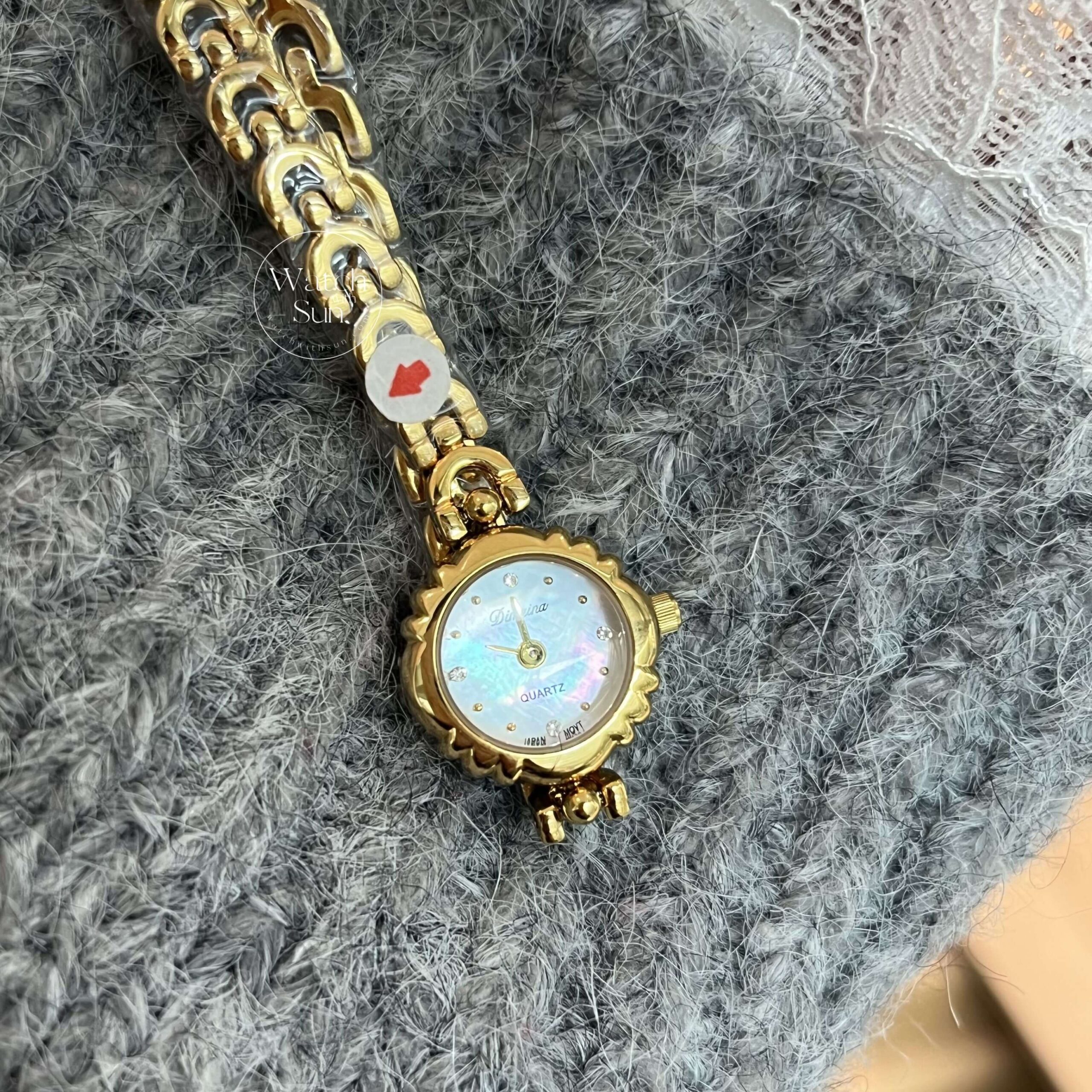 Vintage Inspired Small Dainty Gold Laides Watch