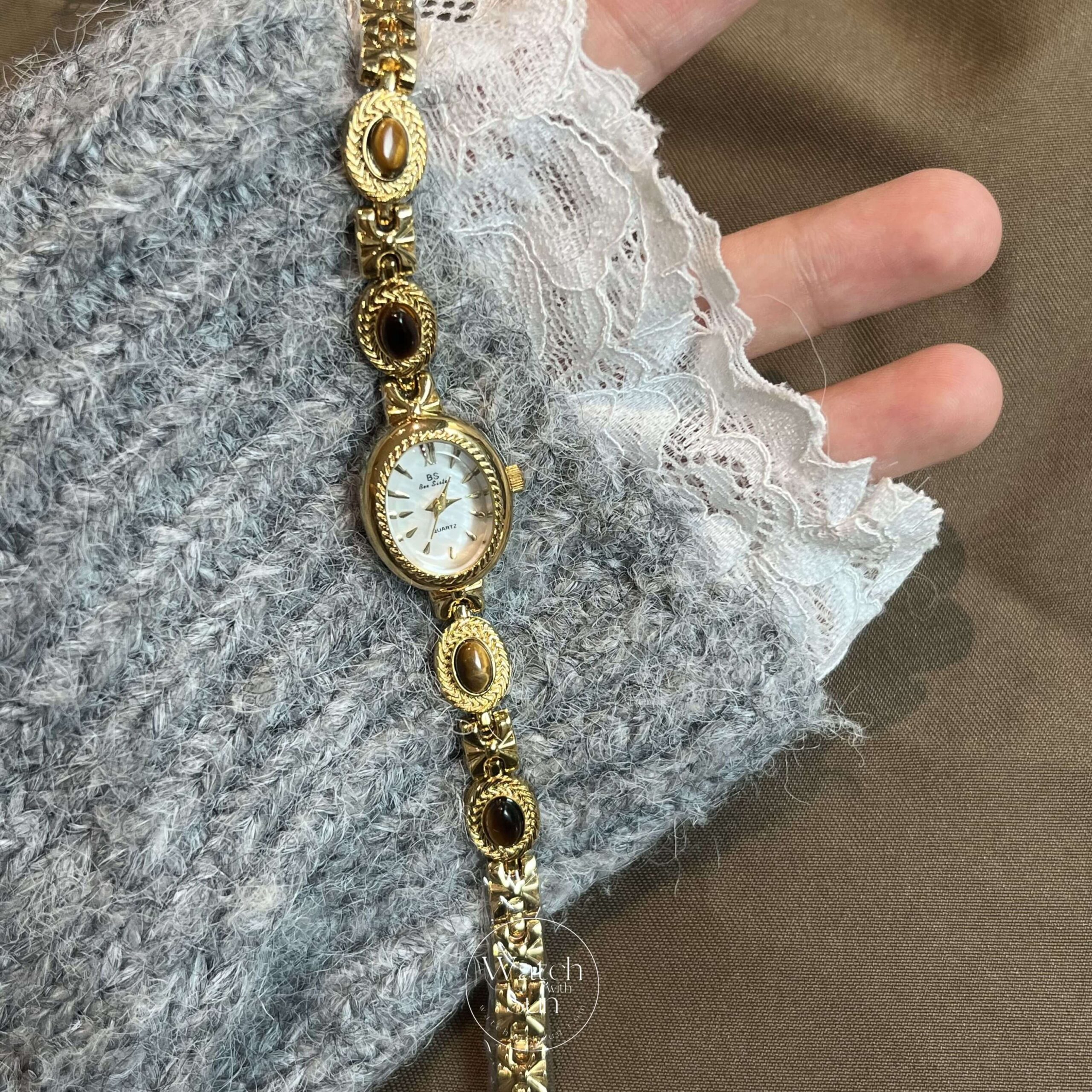 Oval Mother of Pearl Dial Tiger's Eyes Stone Bracelet Watch