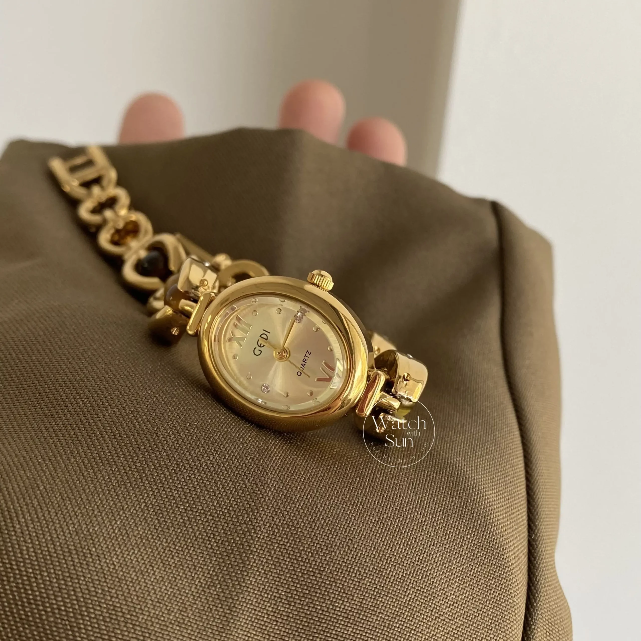 Oval Face Tiger's Eyes Stone Gold Bracelet Watch