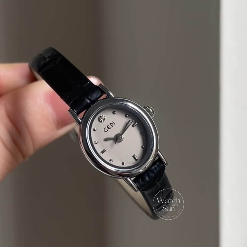 Minimalist Small Face Black/Brown Leather Watch