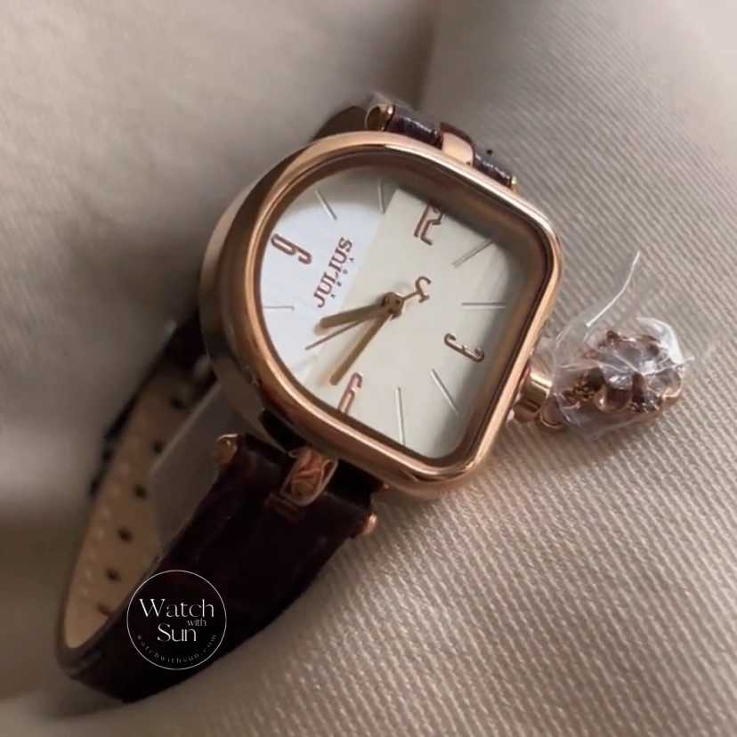 Chic White Dial Brown Leather Ladies Watch