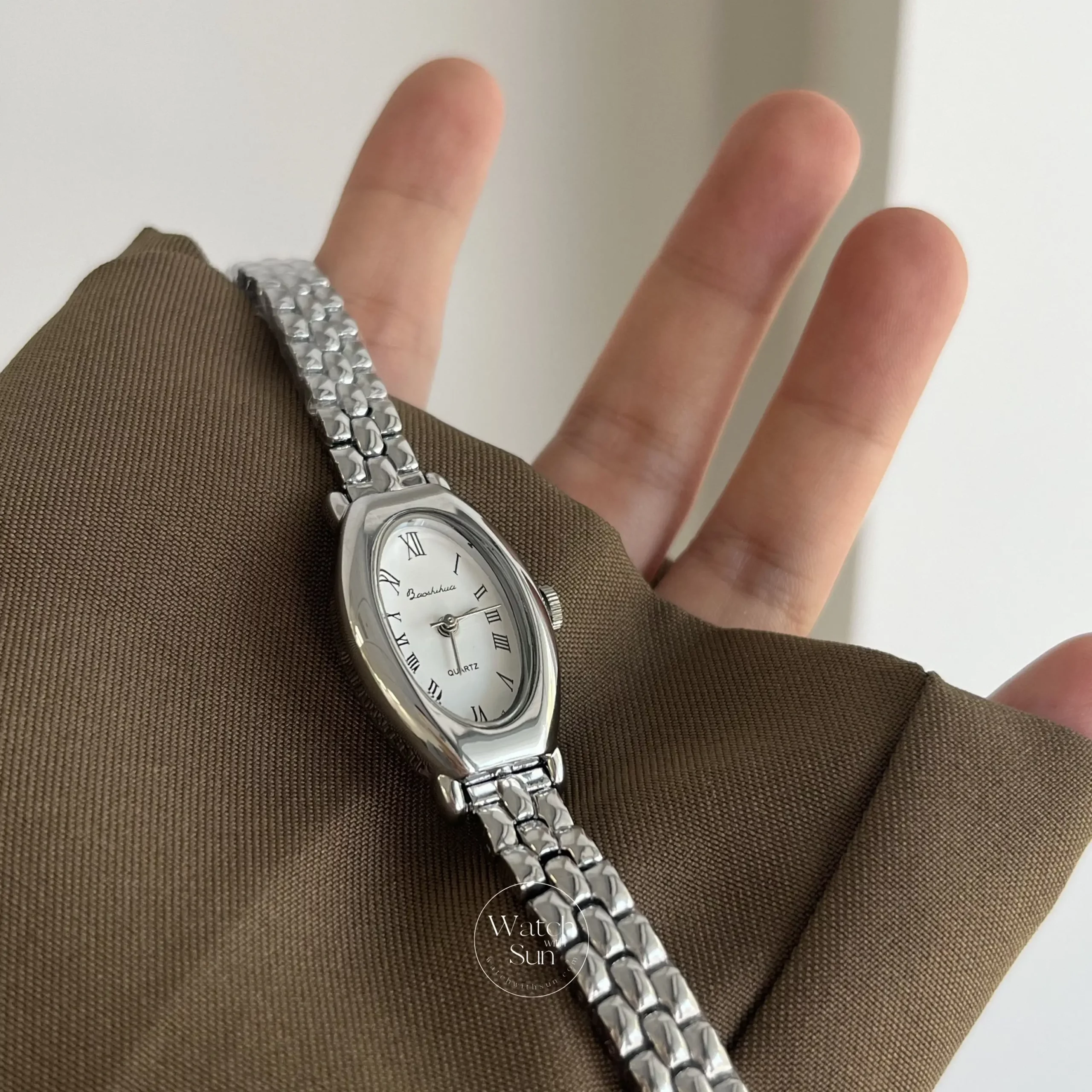 Oval White Vintage Silver Womens Watch