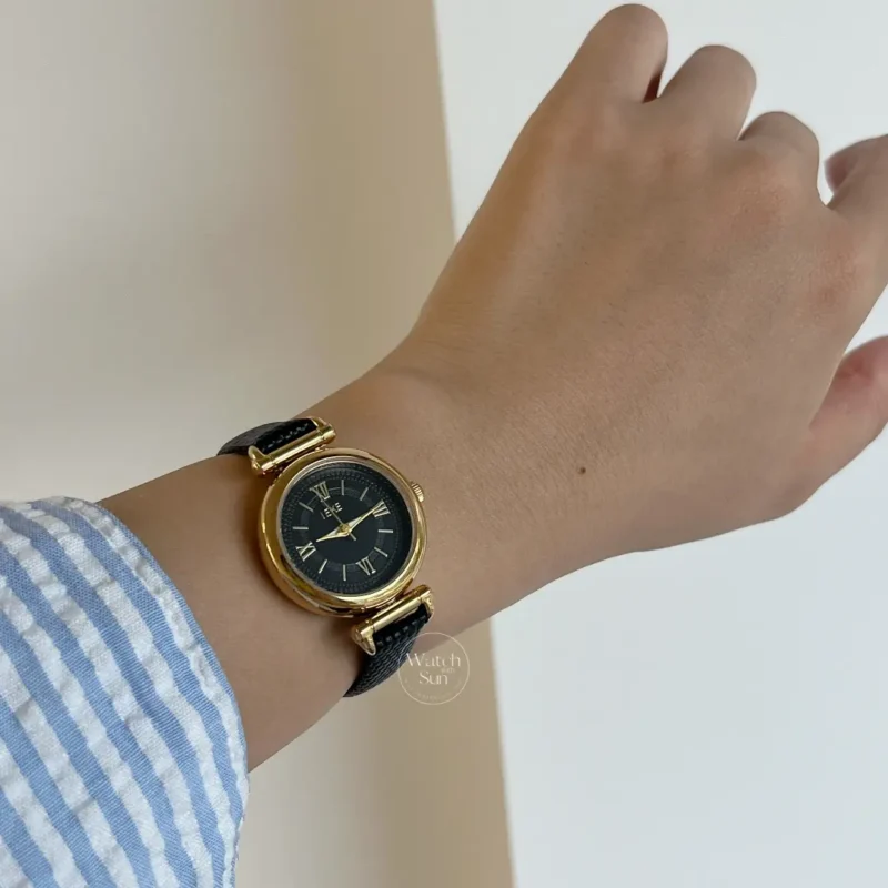 Minimalist Round Roman Numeral Dial Brown Leather Watch