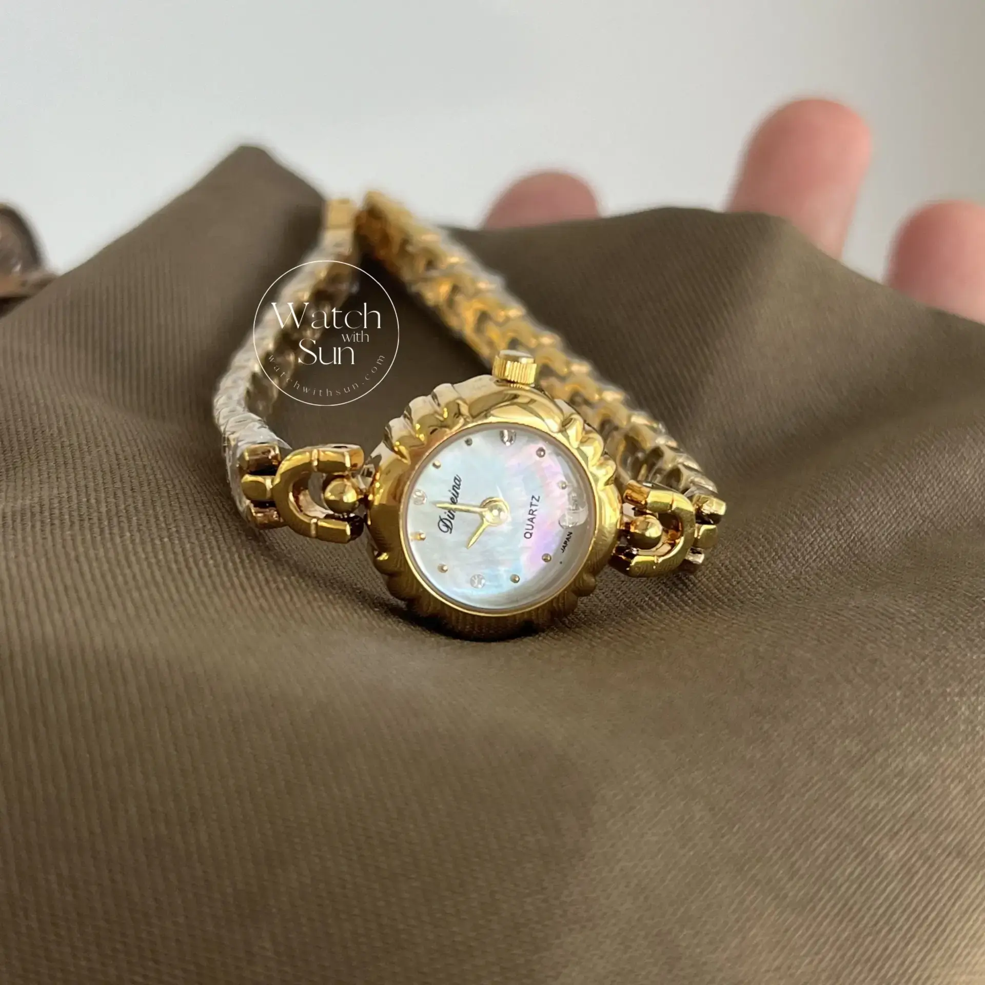 Vintage Inspired Small Face Dainty Gold Laides Watch