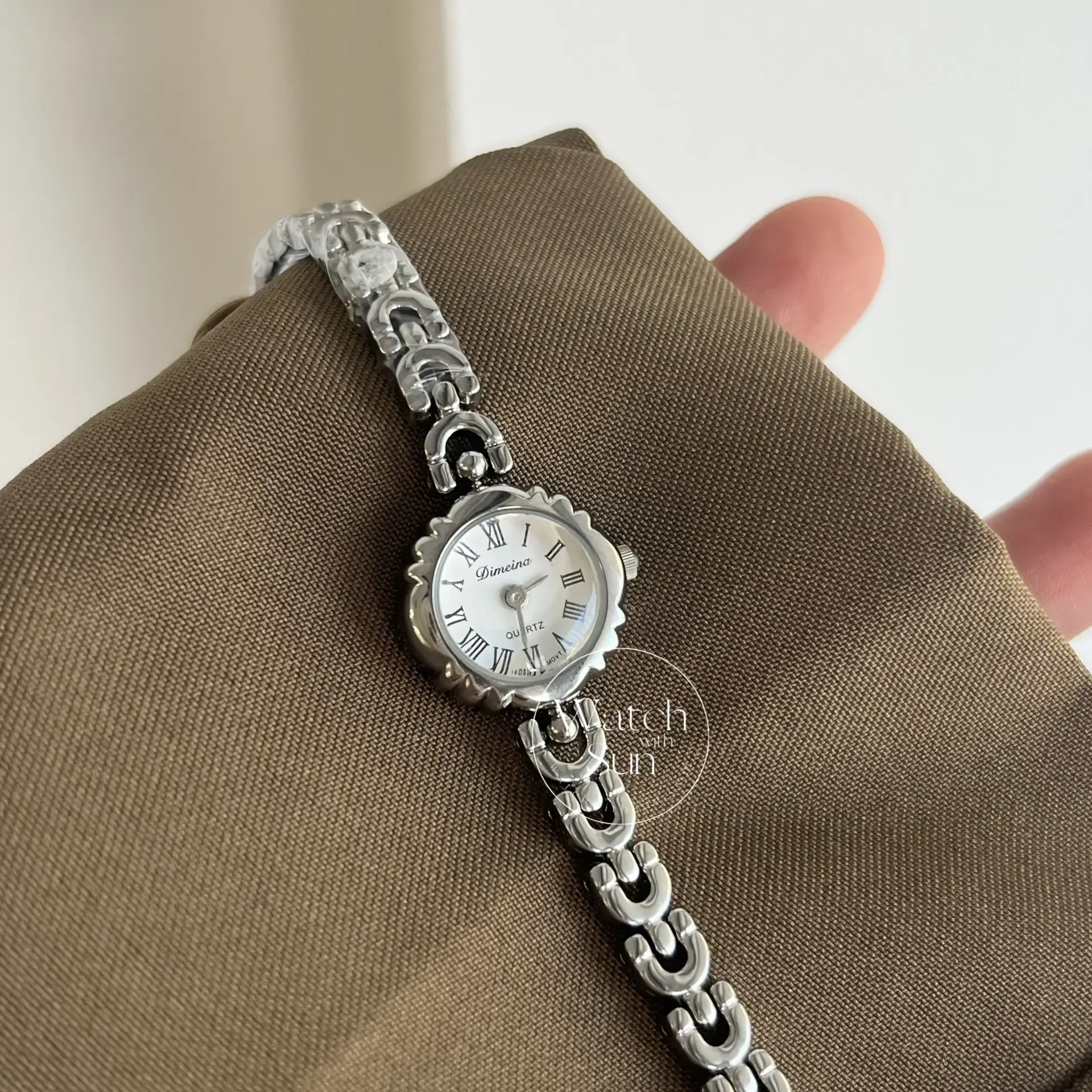 Chic Small Roman Numerals Face Silver Bracelet Laides Watch