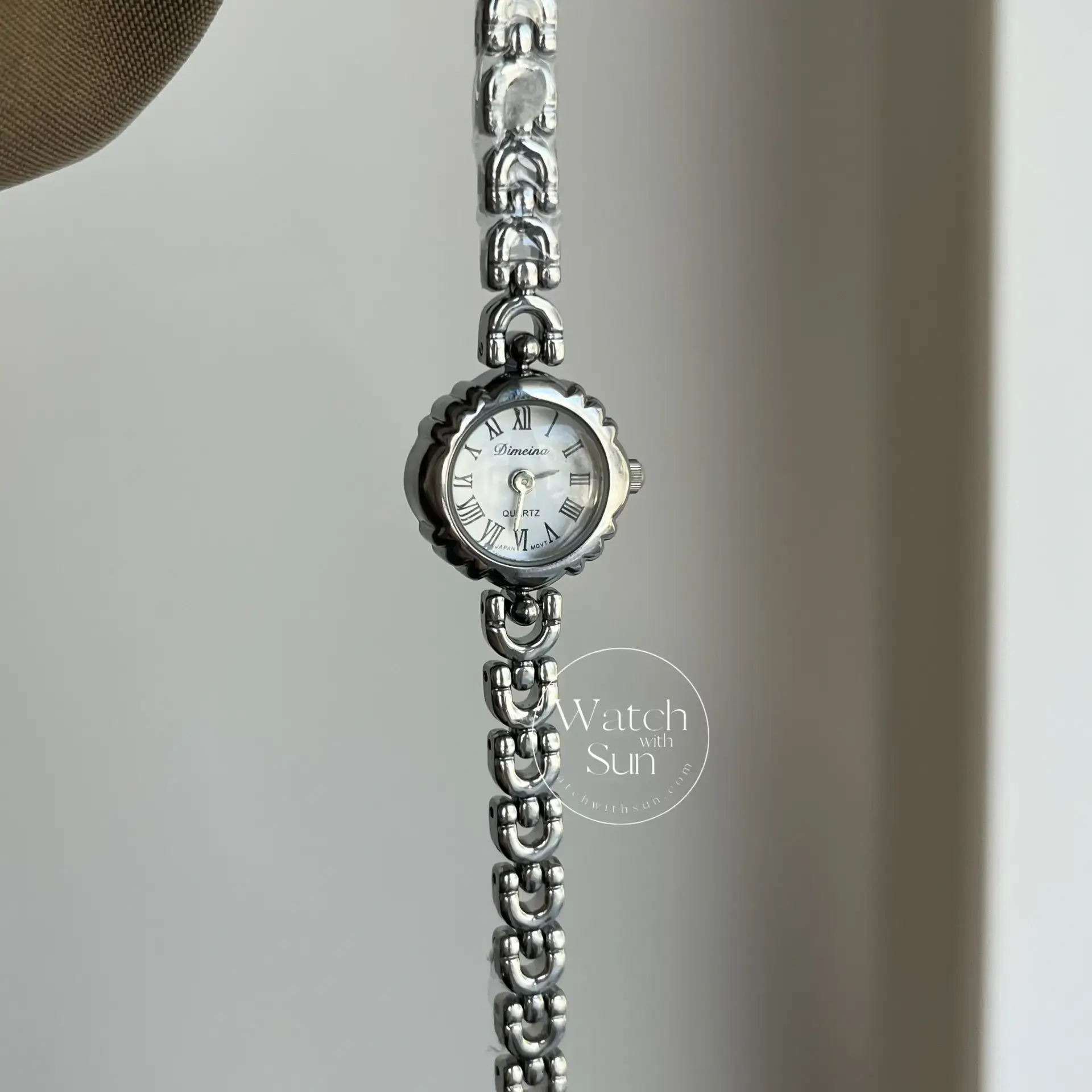 Chic Small Roman Numerals Face Silver Bracelet Laides Watch