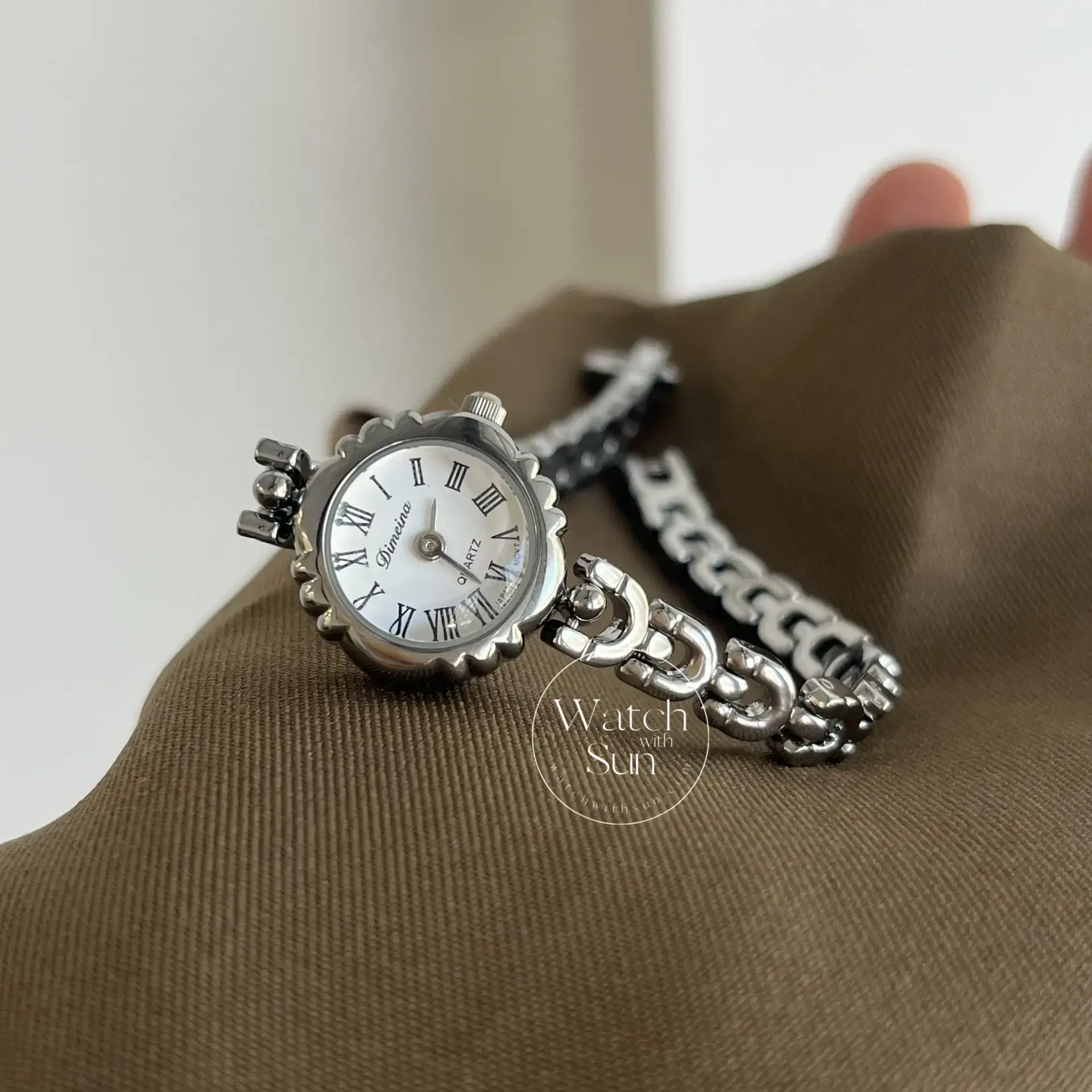 Chic Small Roman Numerals Face Silver Bracelet Laides Watch