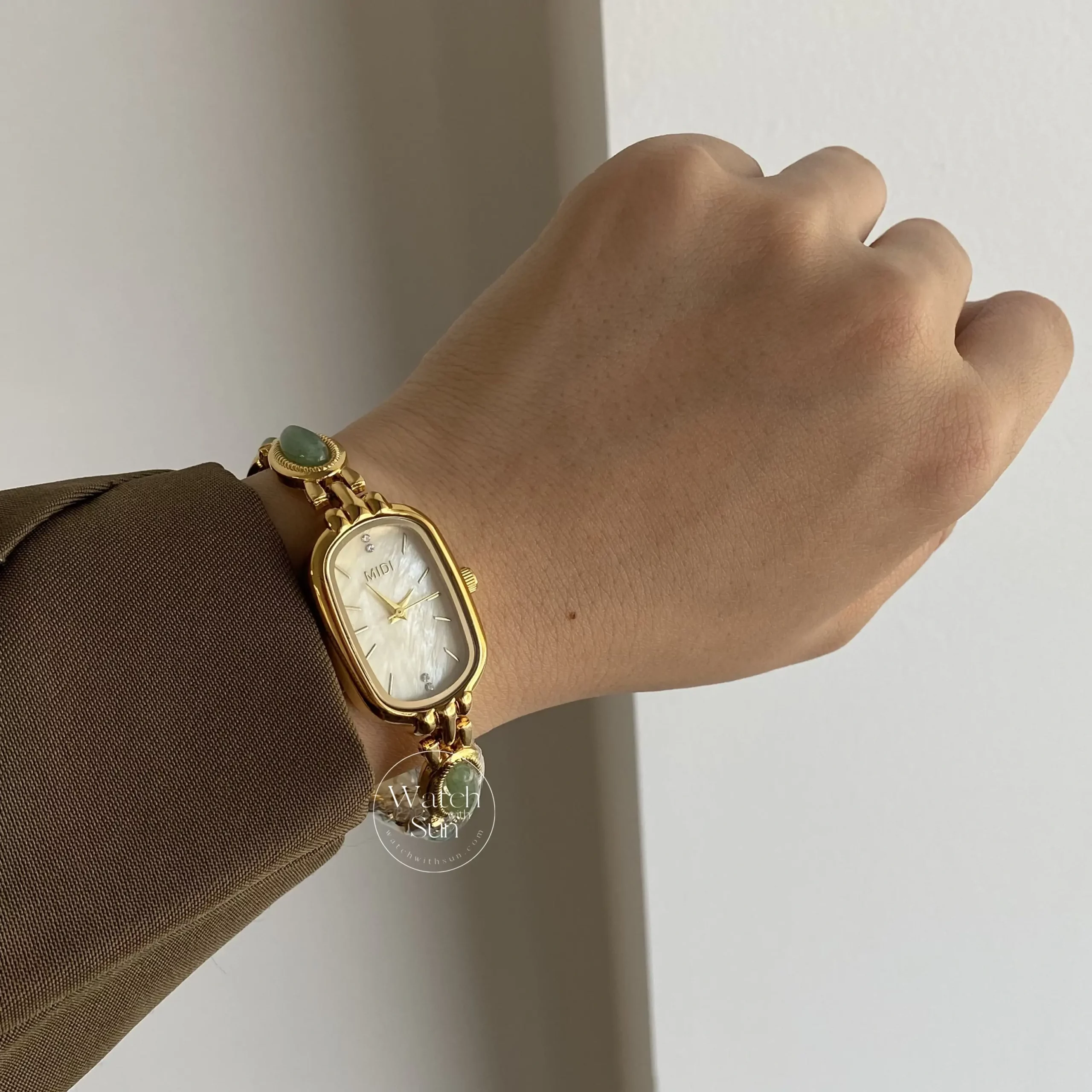 Beige Mother of Pearl Dial Watch Green Jade Bracelet Gemstone Watch for Women