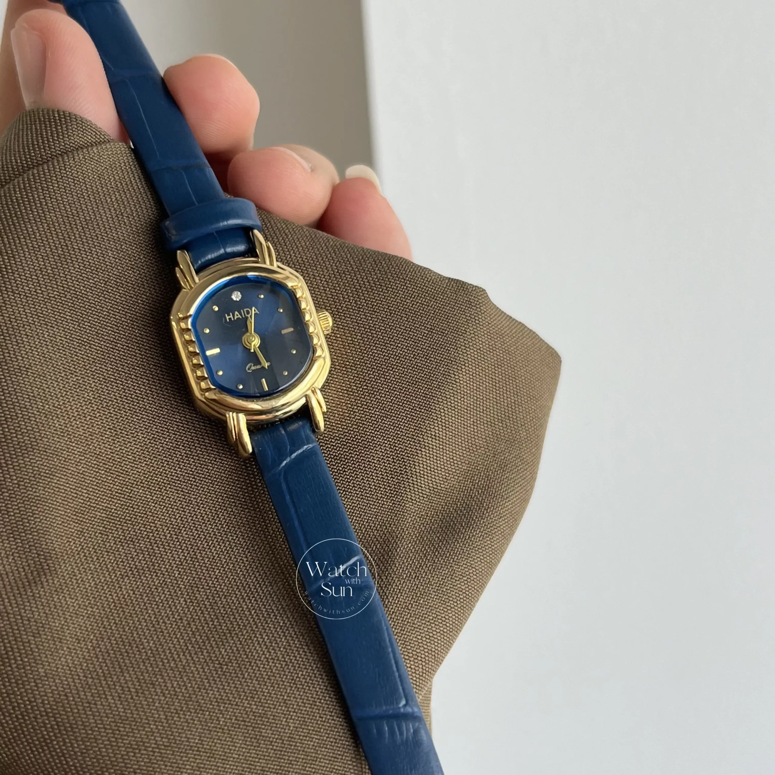 Small Ladies Watch Vintage Womens Blue Strap Watches