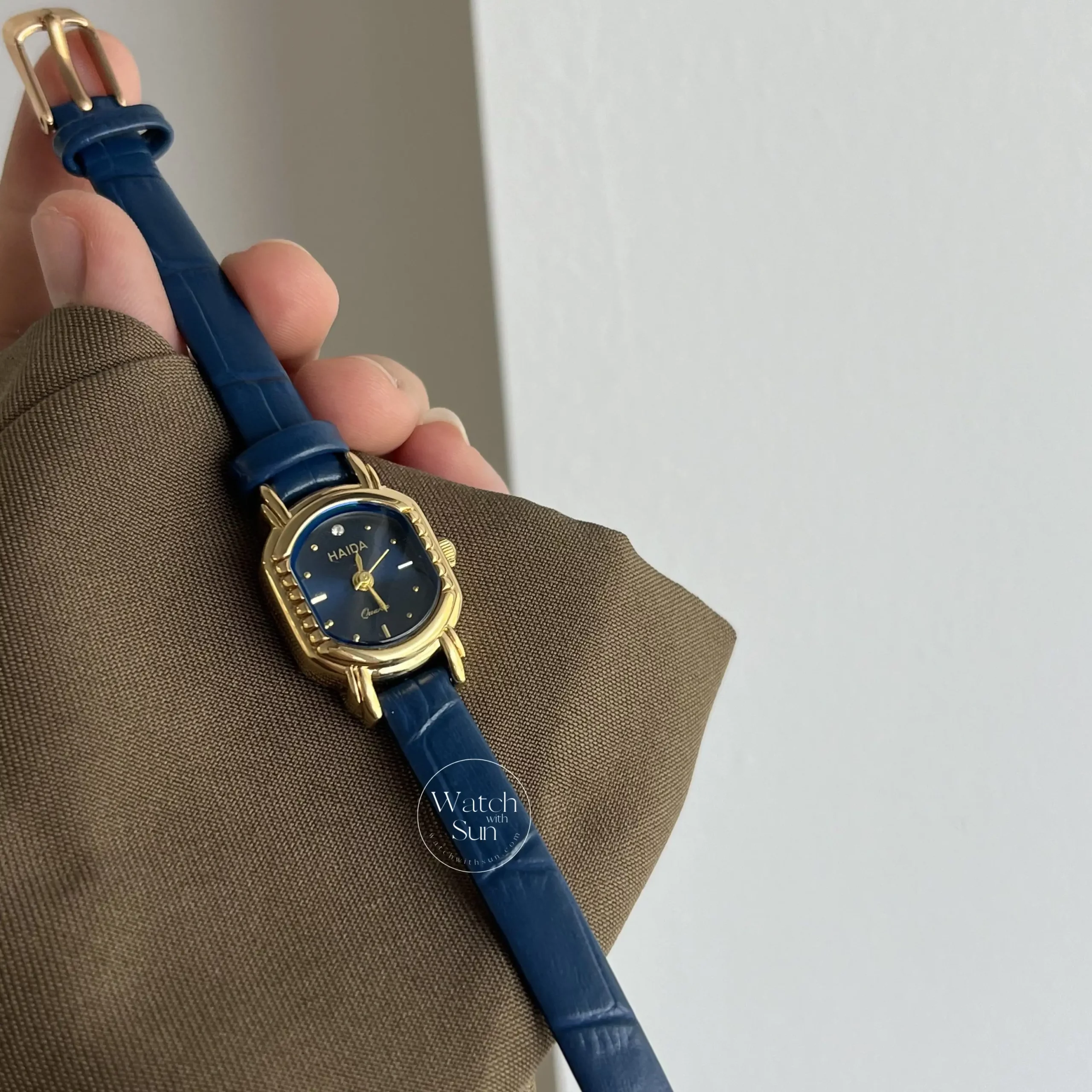 Small Ladies Watch Vintage Womens Blue Strap Watches