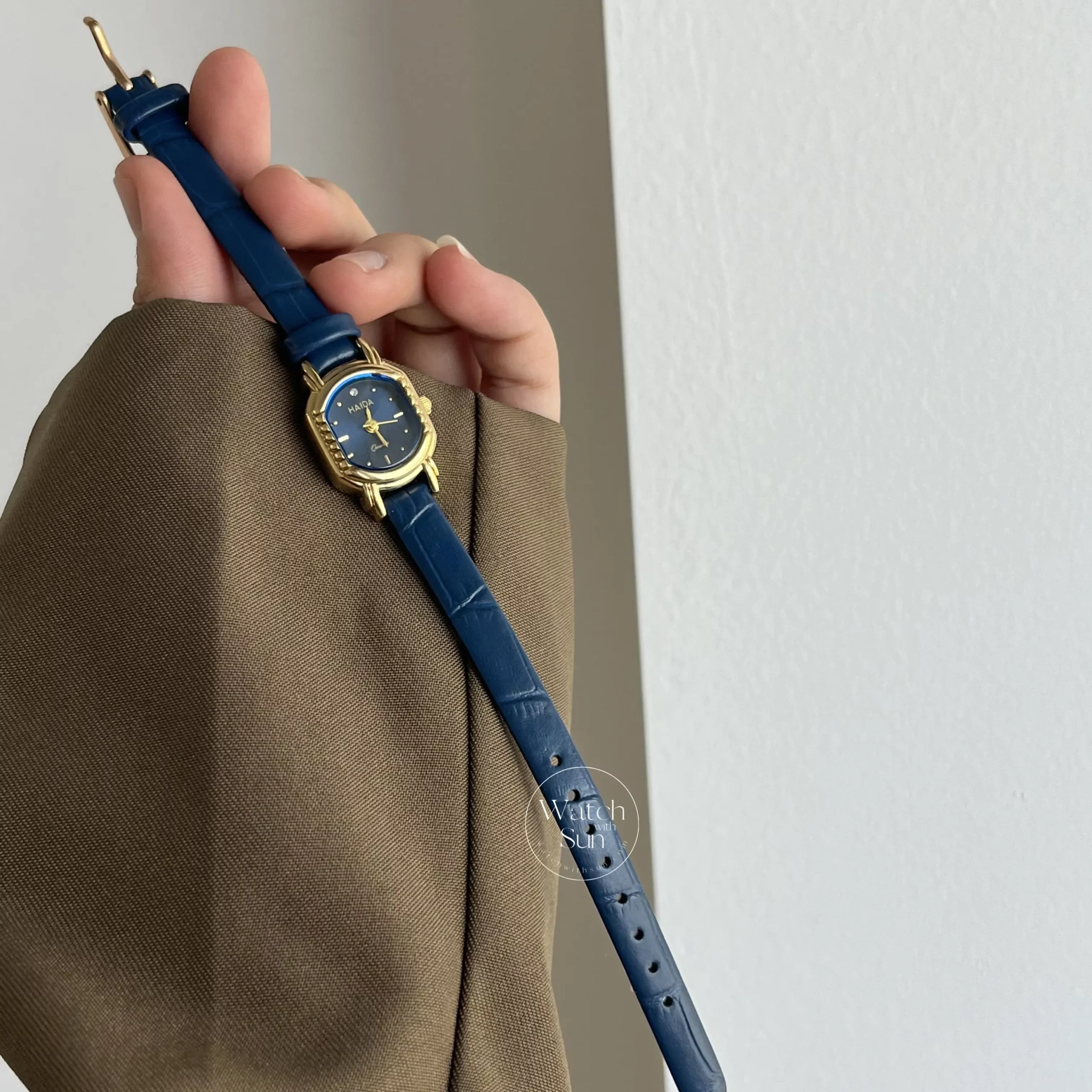 Small Ladies Watch Vintage Womens Blue Strap Watches