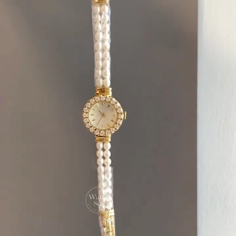 Dainty Gold Watch Elegant Freshwater Pearl Band Watch for Women