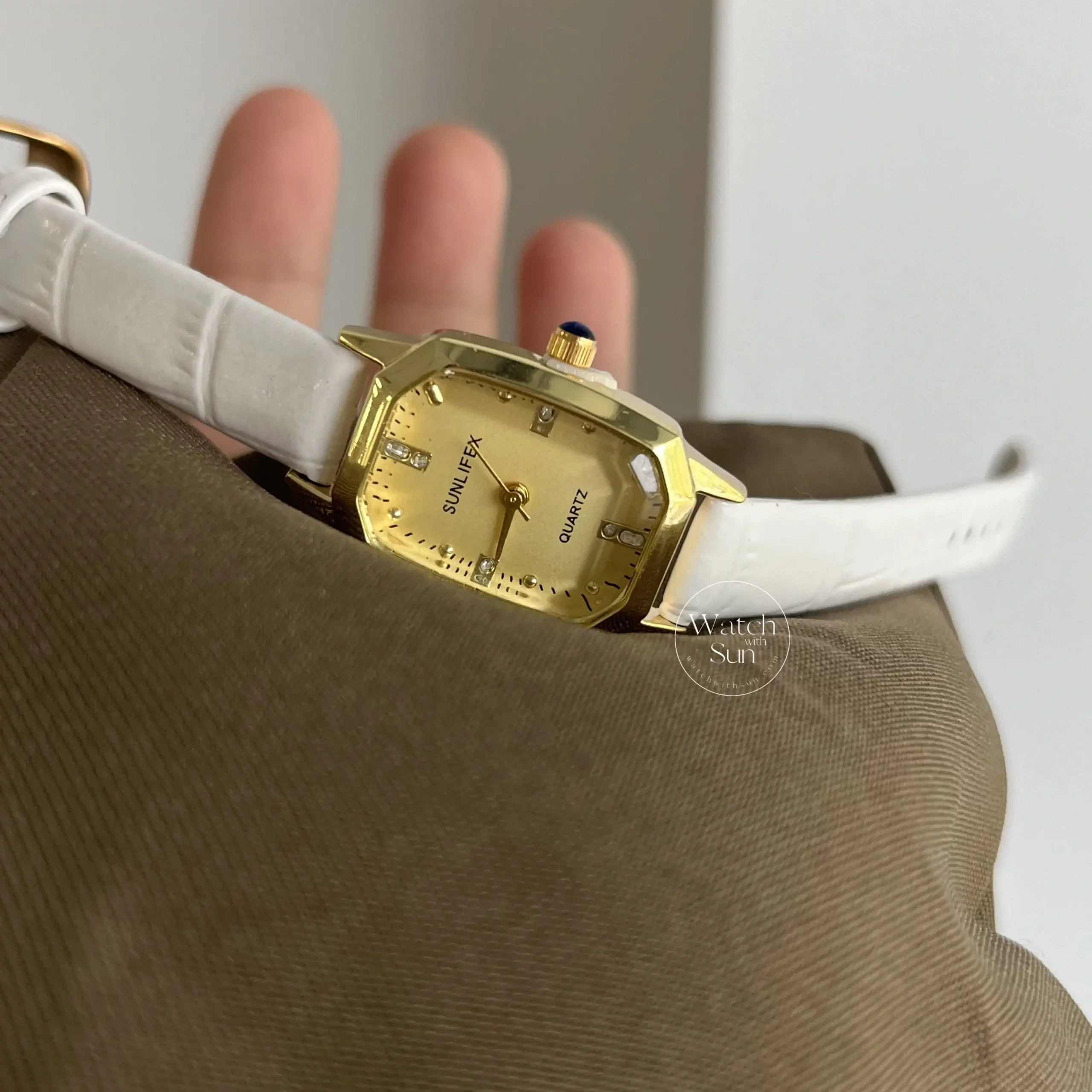 Dainty Gold Ladies Leather Strap Watches for Women