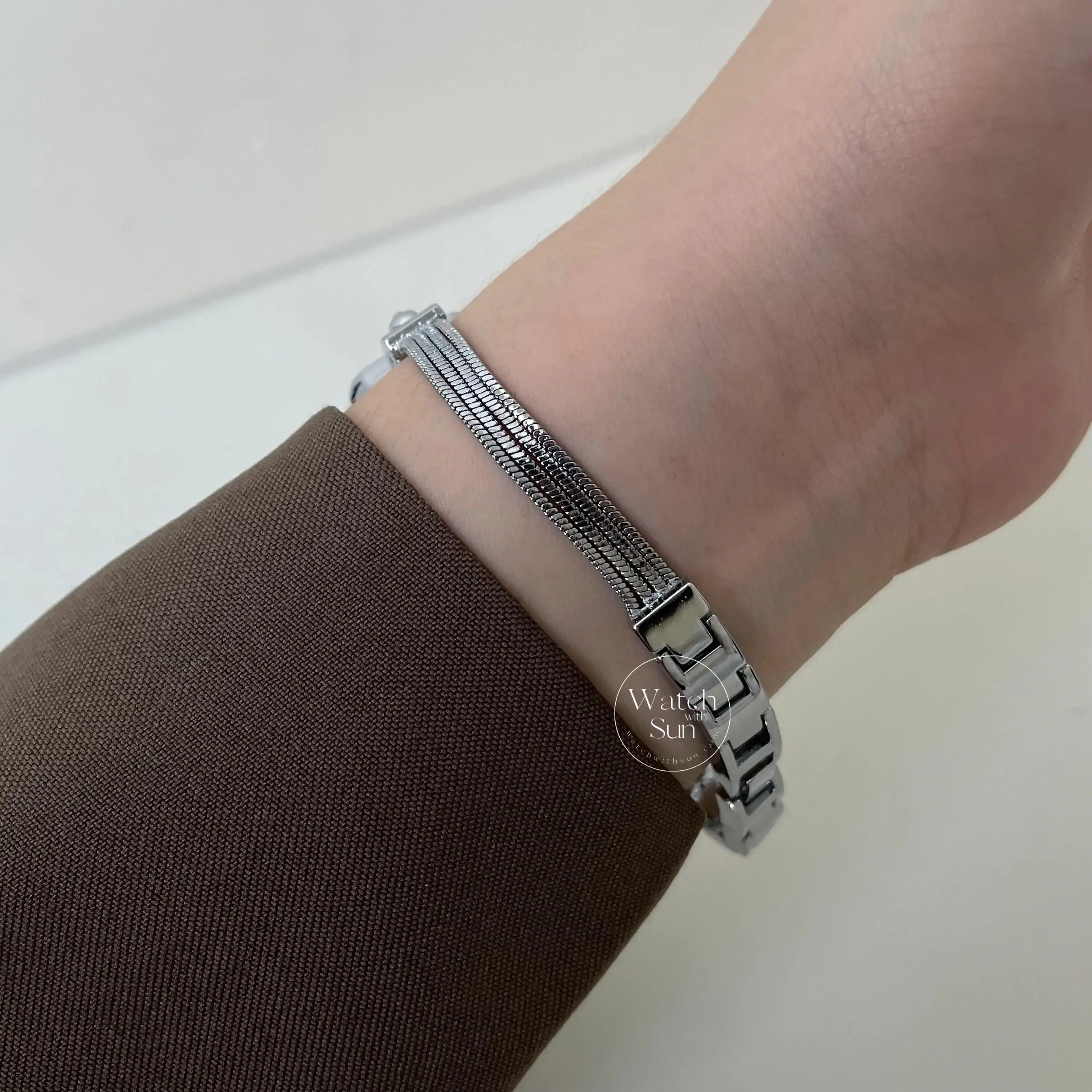 Women's Small Watch Green Dial Silver bracelet Watch