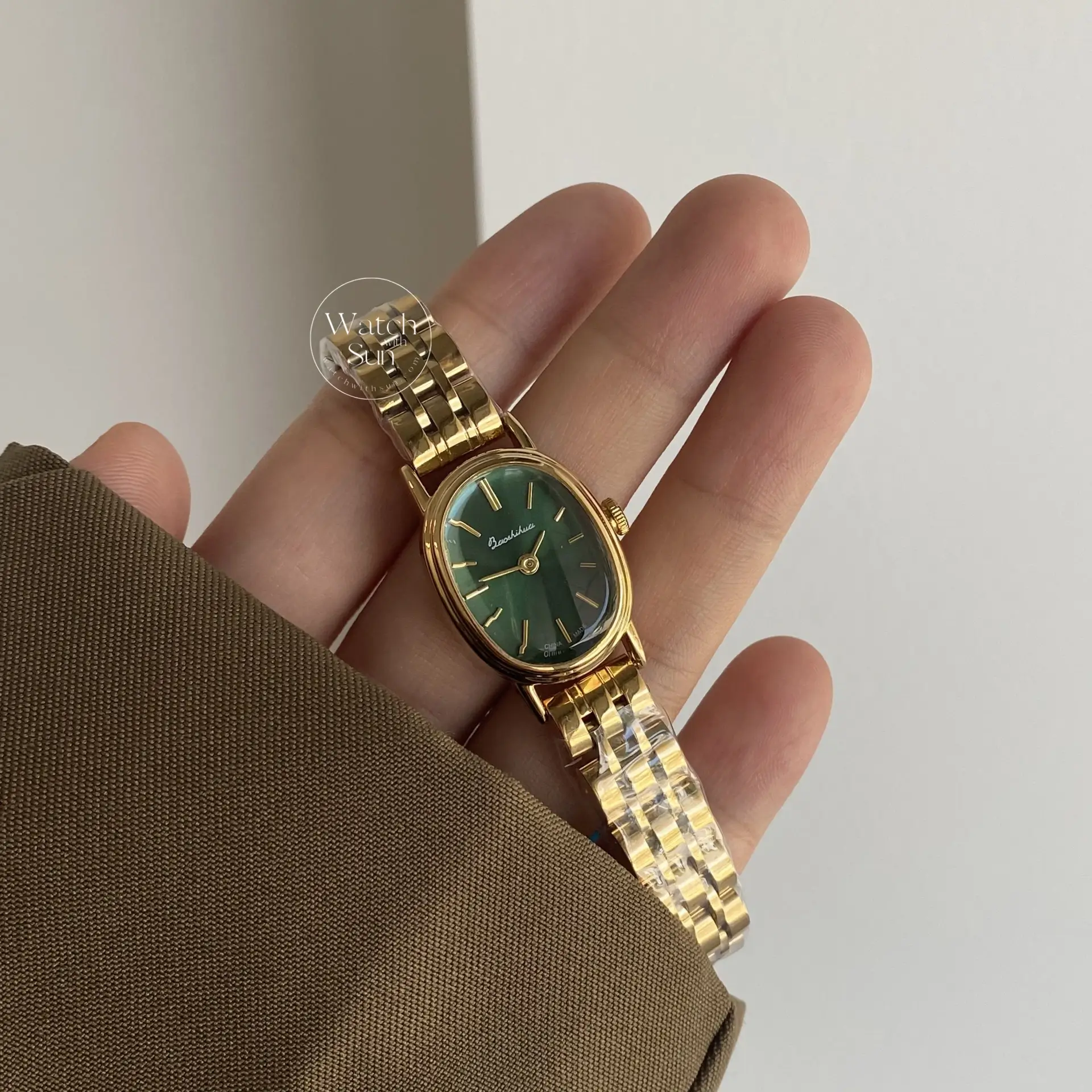 Dainty Gold Emerald Green Watch Oval Women's Watch
