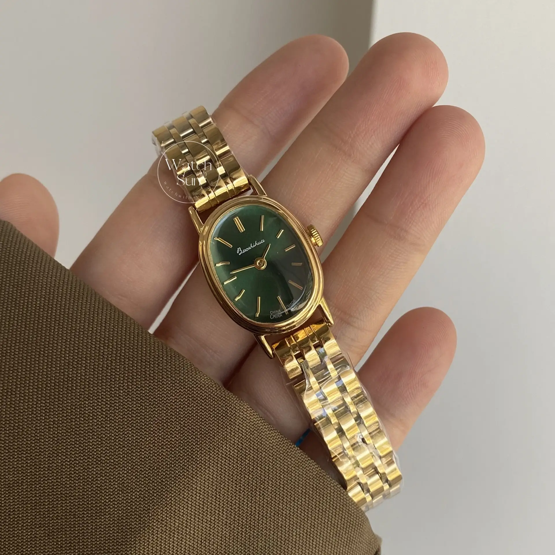 Dainty Gold Emerald Green Watch Oval Women's Watch