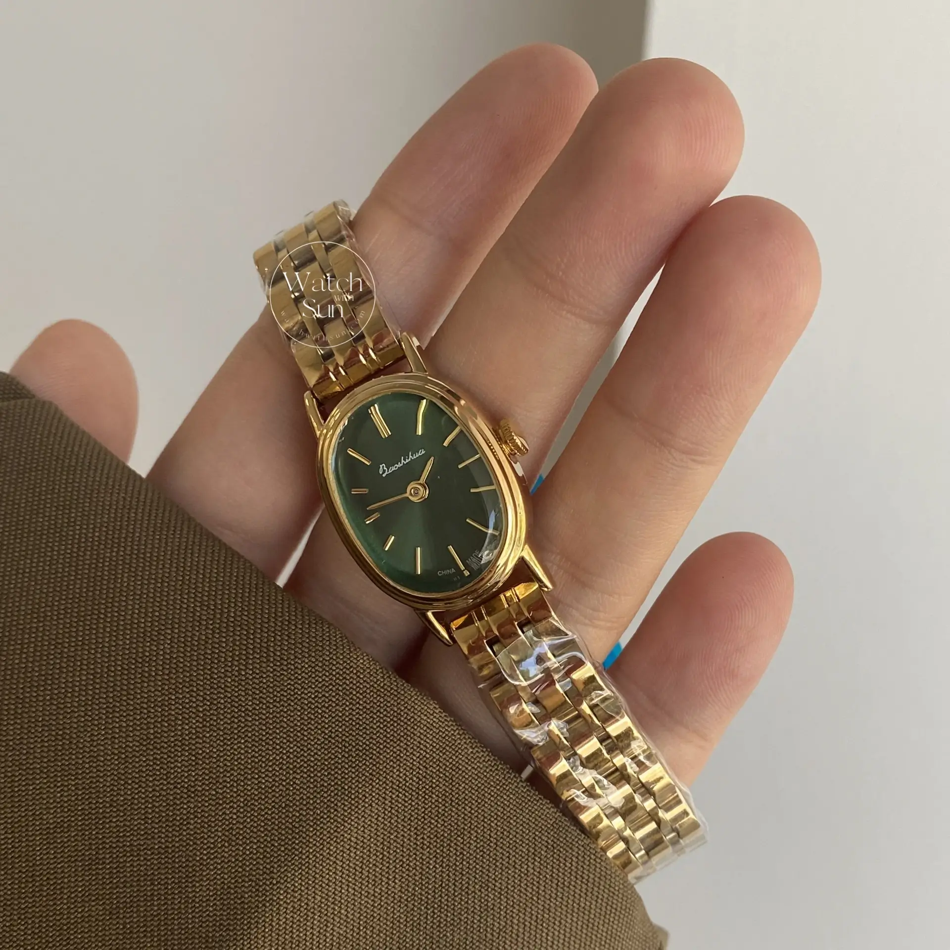 Dainty Gold Emerald Green Watch Oval Women's Watch