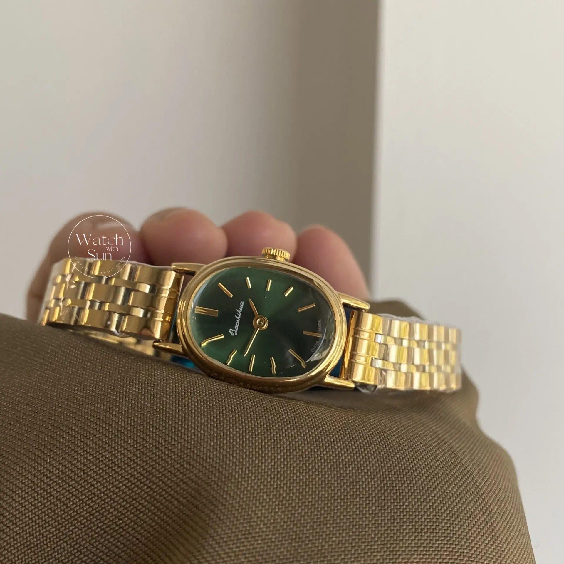 Dainty Gold Emerald Green Watch Oval Women's Watch