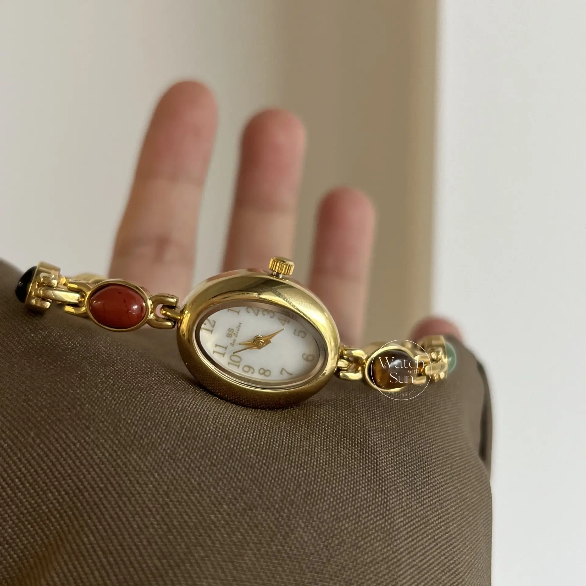 Vintage Gold Watch Mother of Pearl Dial Colorful Nature Stone Bracelet Watch