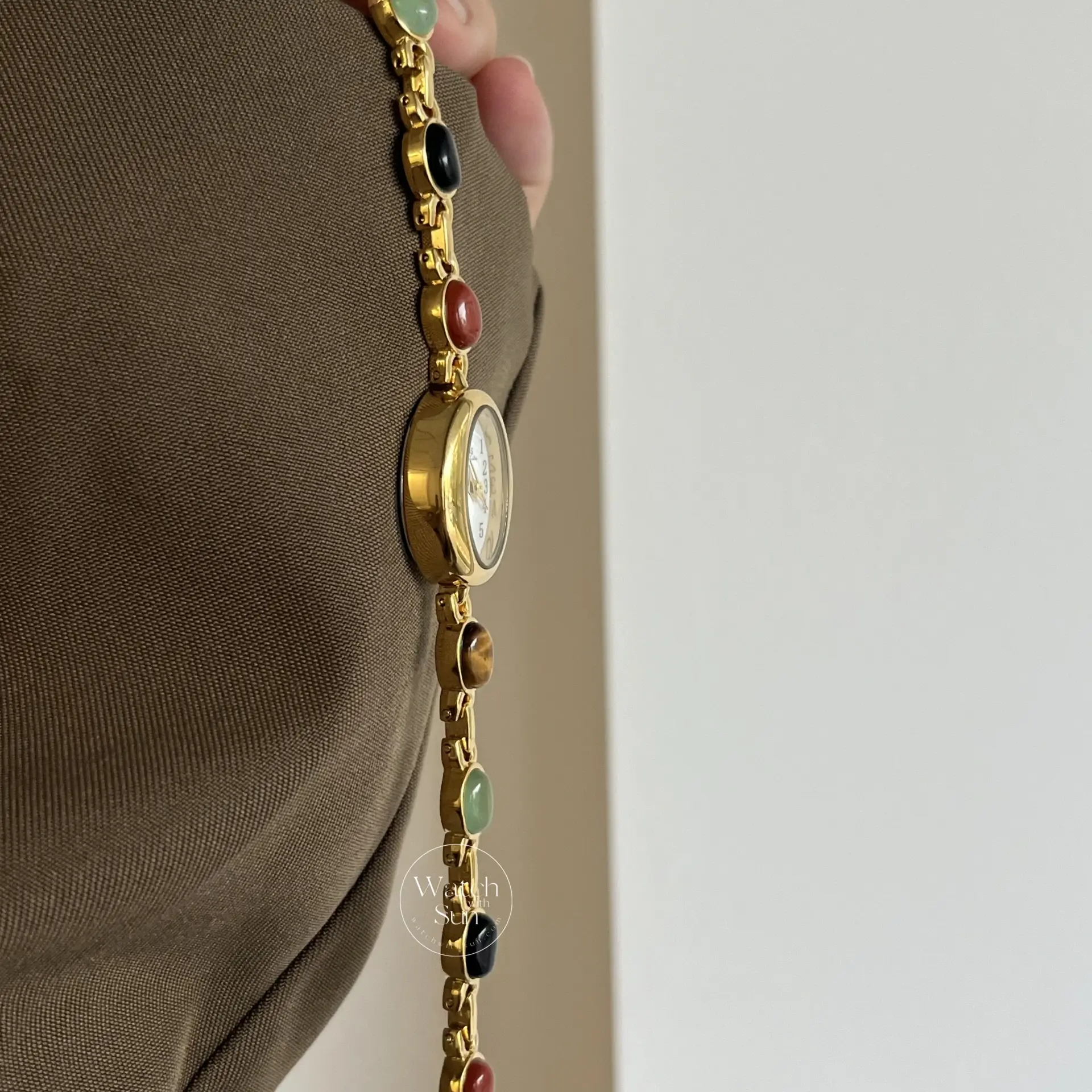 Vintage Gold Watch Mother of Pearl Dial Colorful Nature Stone Bracelet Watch