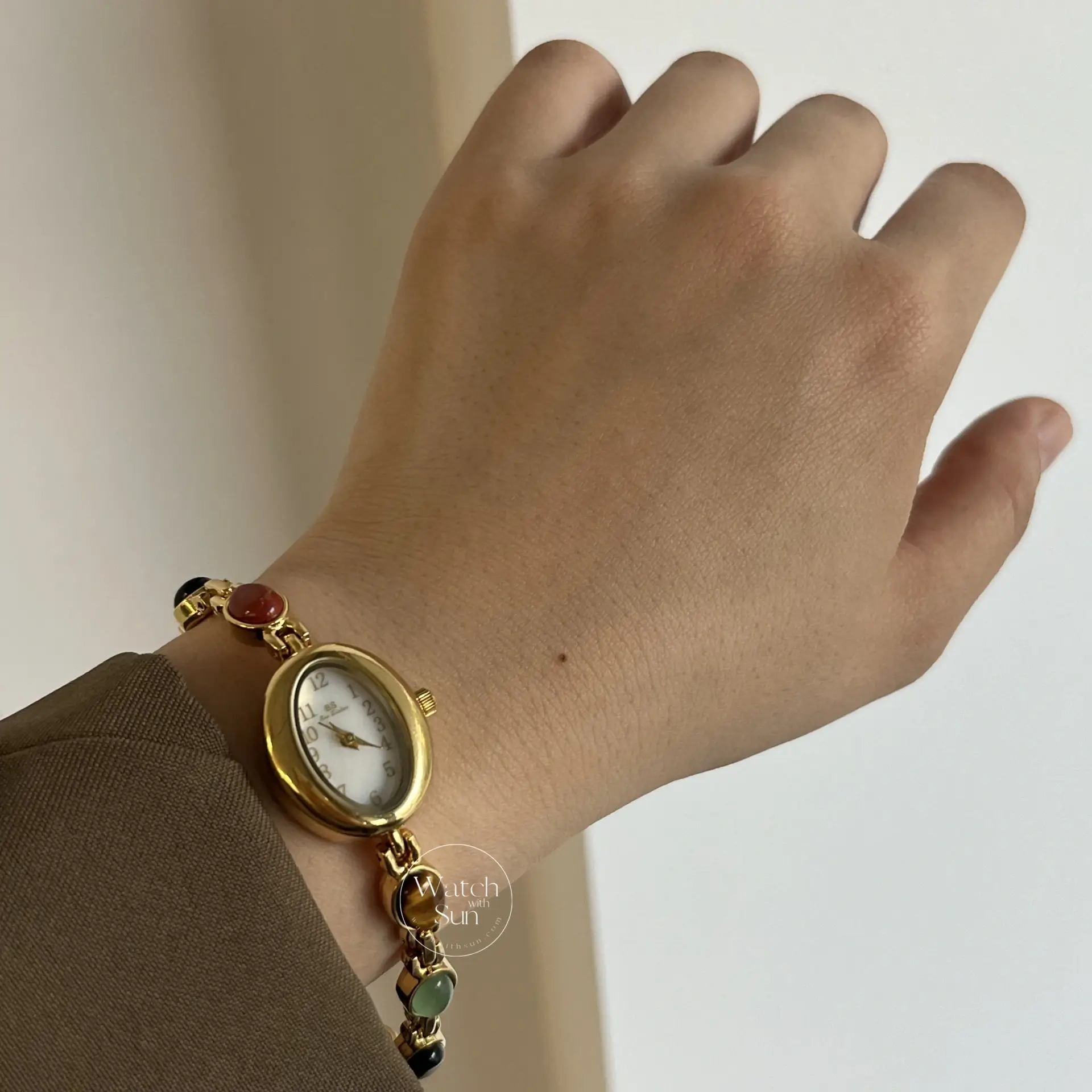 Vintage Gold Watch Mother of Pearl Dial Colorful Nature Stone Bracelet Watch