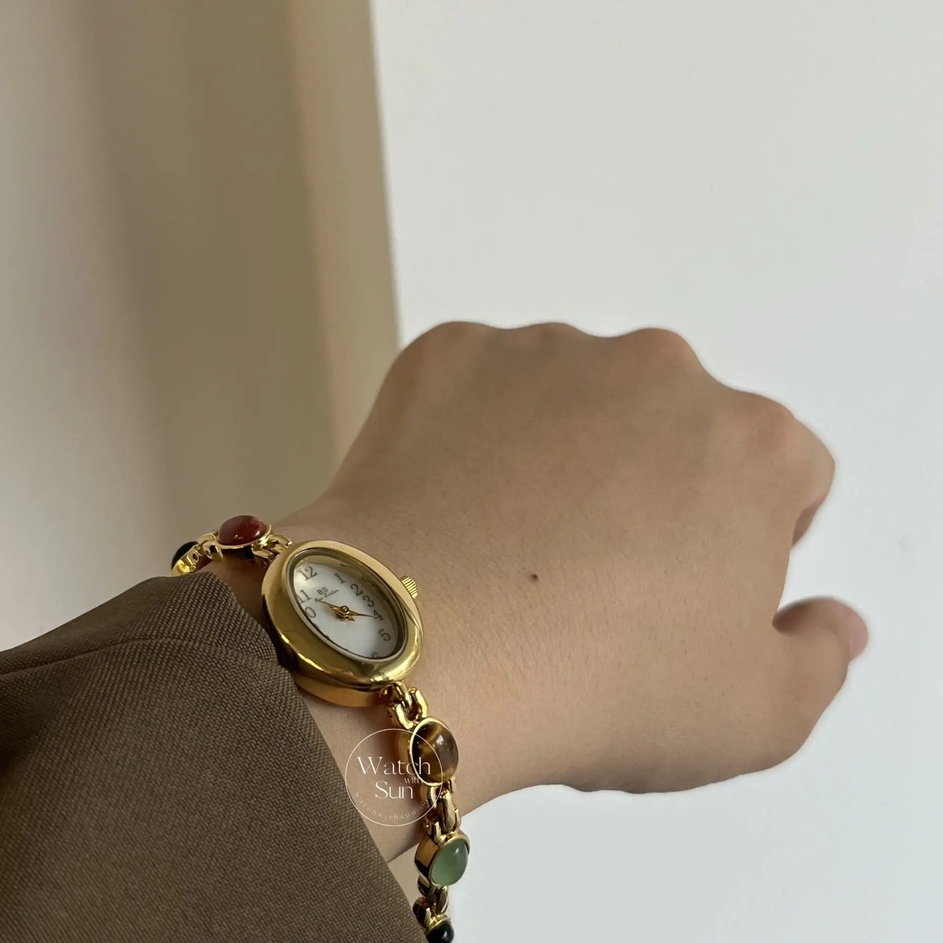 Vintage Gold Watch Mother of Pearl Dial Colorful Nature Stone Bracelet Watch