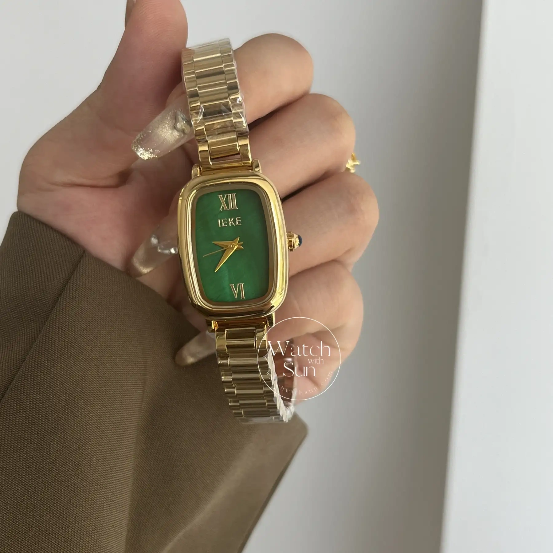 Green Dial Gold Watch for Women Minimalist Rectangle Watch