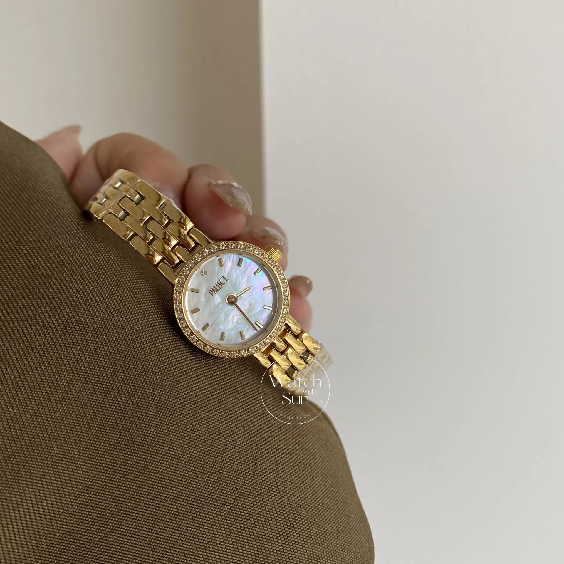 Mother of Pearl Dial Watch for Ladies Dainty Gold Watches