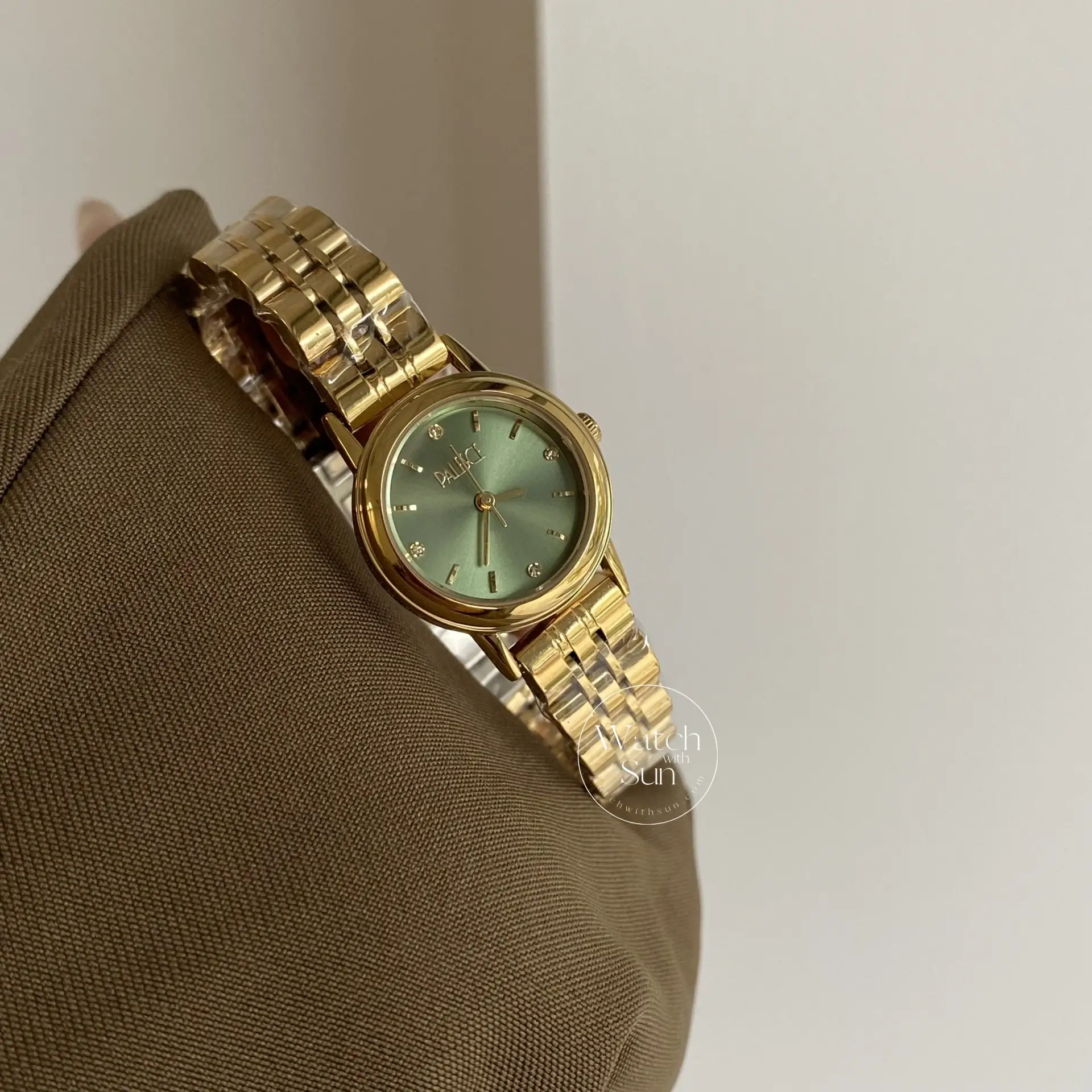 Women's Gold Watches Olive Green Dial Minimalist Ladies Watches