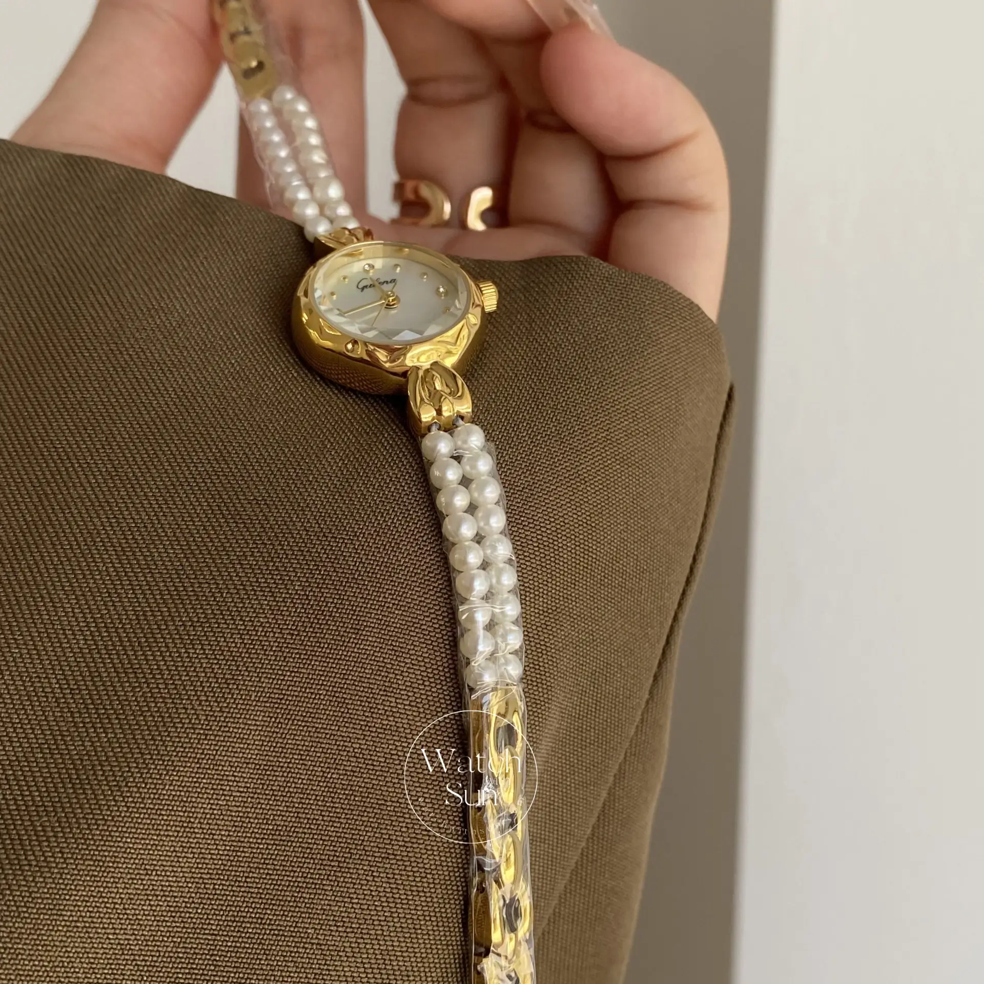 Dainty Freshwater Pearl Bracelet Watch Mother of Pearl Ladies Watch