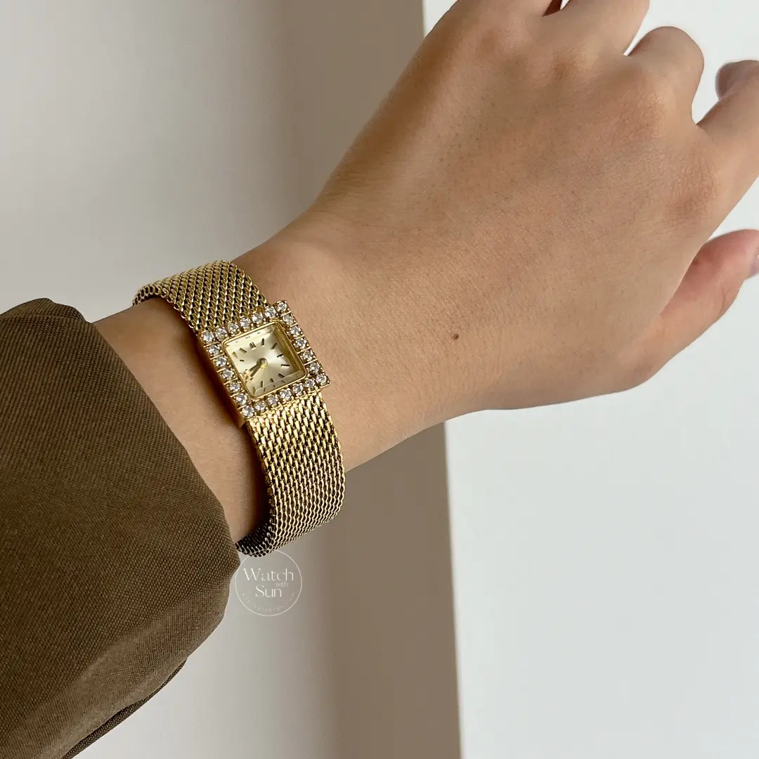 Vintage Small Face Ladies Gold Watch Square Watch for Women