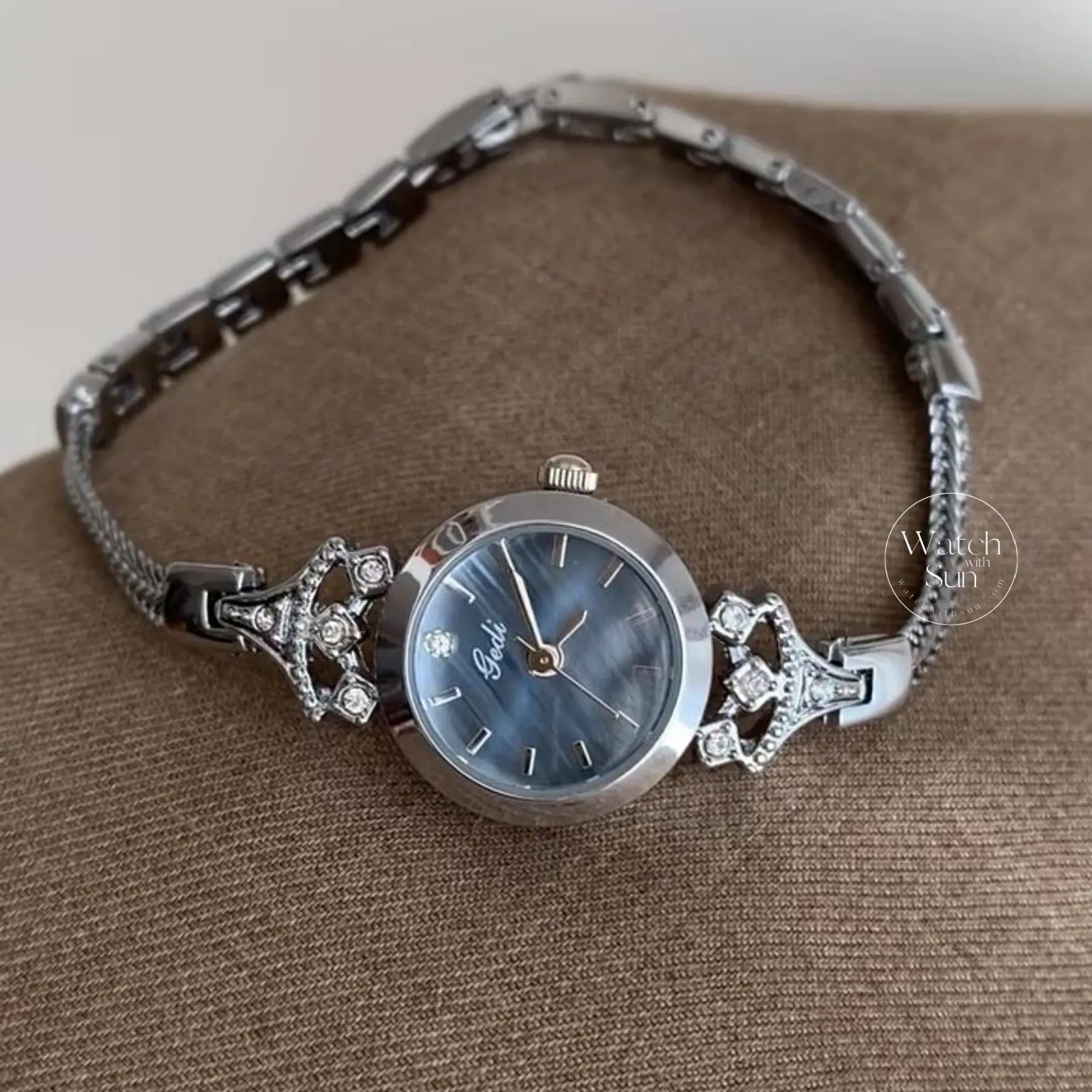 Chic Style Silver Round Stainless Steel Chain Watch for Women