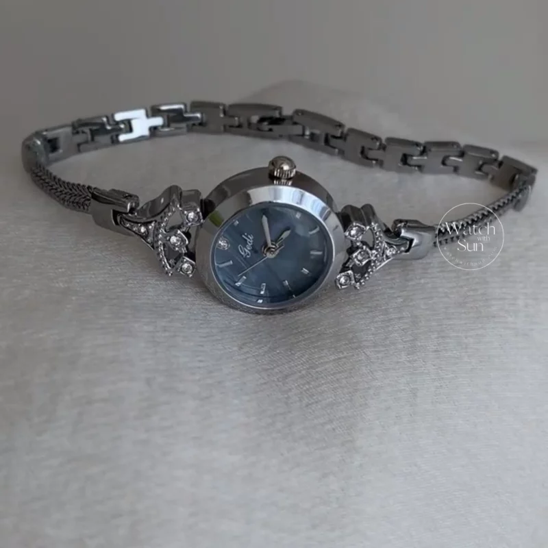 Chic Style Silver Round Stainless Steel Chain Watch for Women