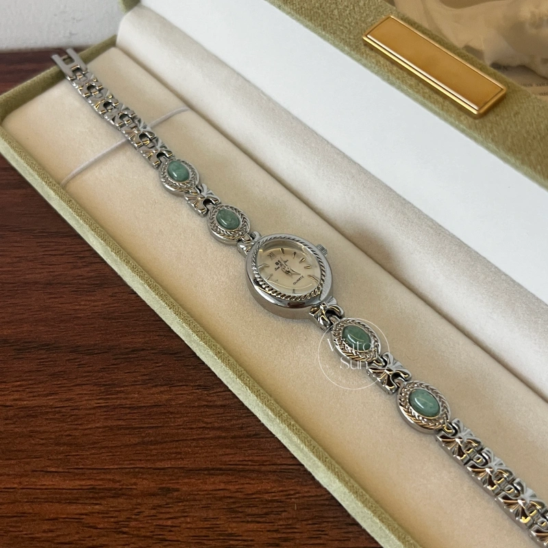 N627-5 Oval Mother of Pearl Dial Green Jade Silver Bracelet Watch for Women