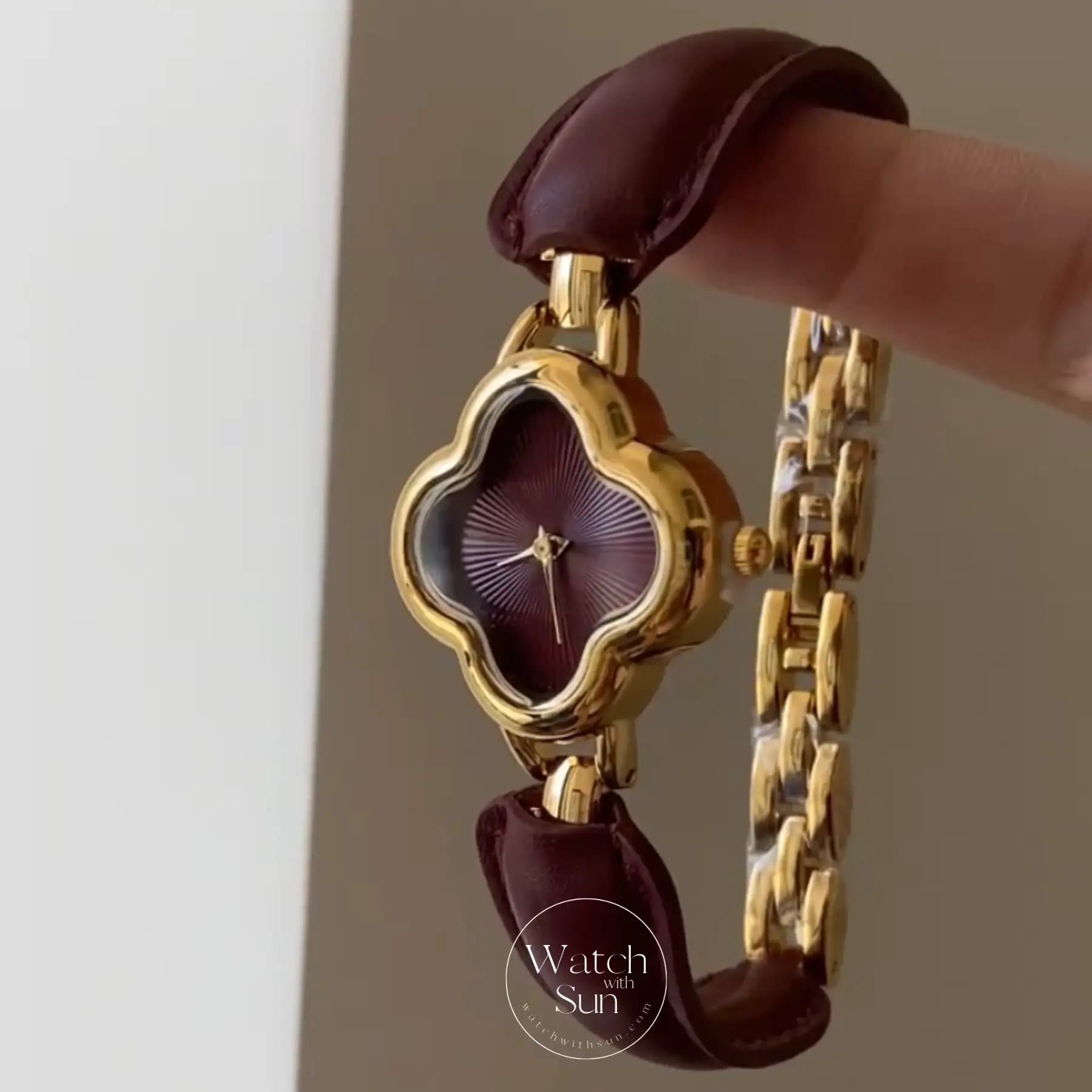 Four Clover Classic Red Genuine Leather Watch for Women