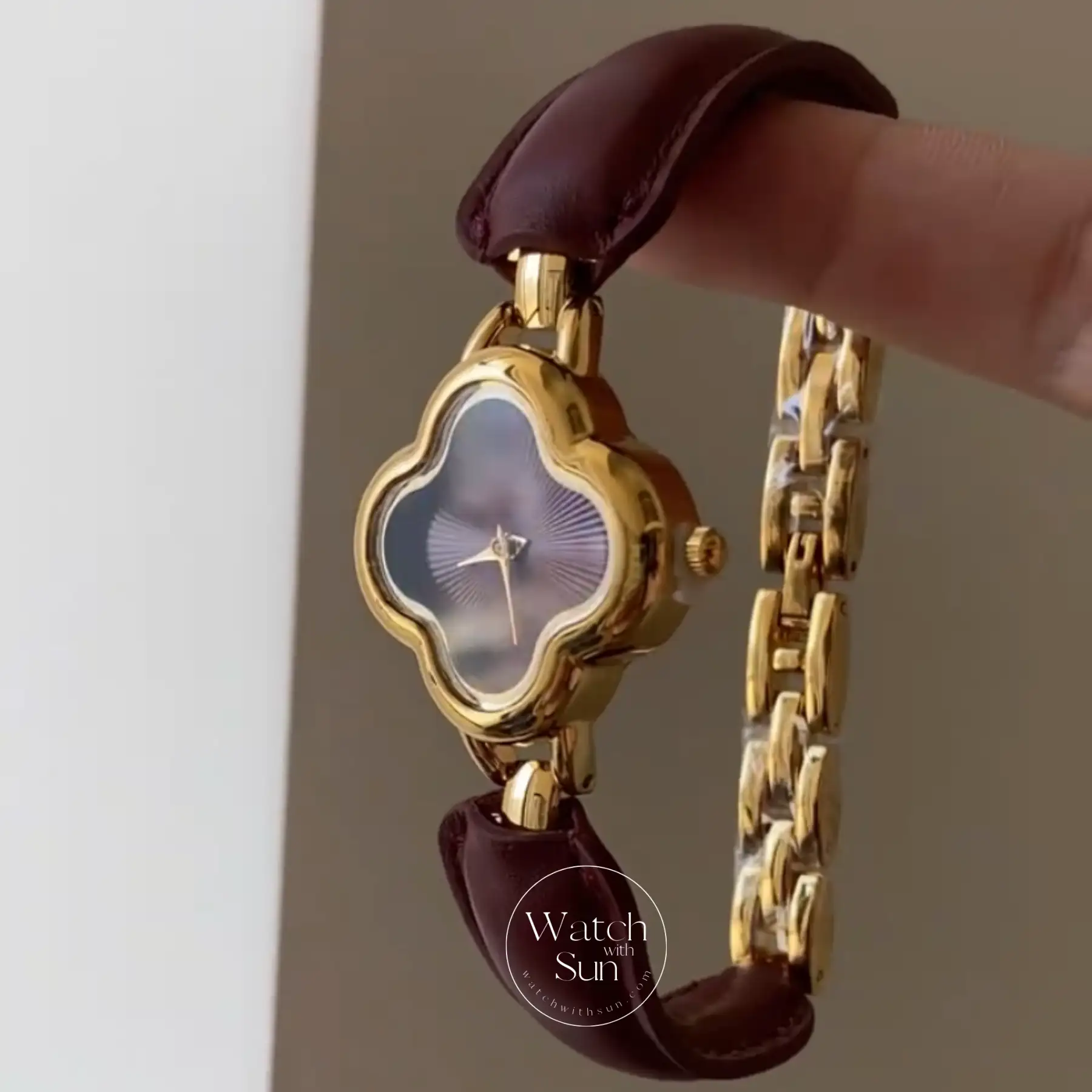 Four Clover Classic Red Genuine Leather Watch for Women