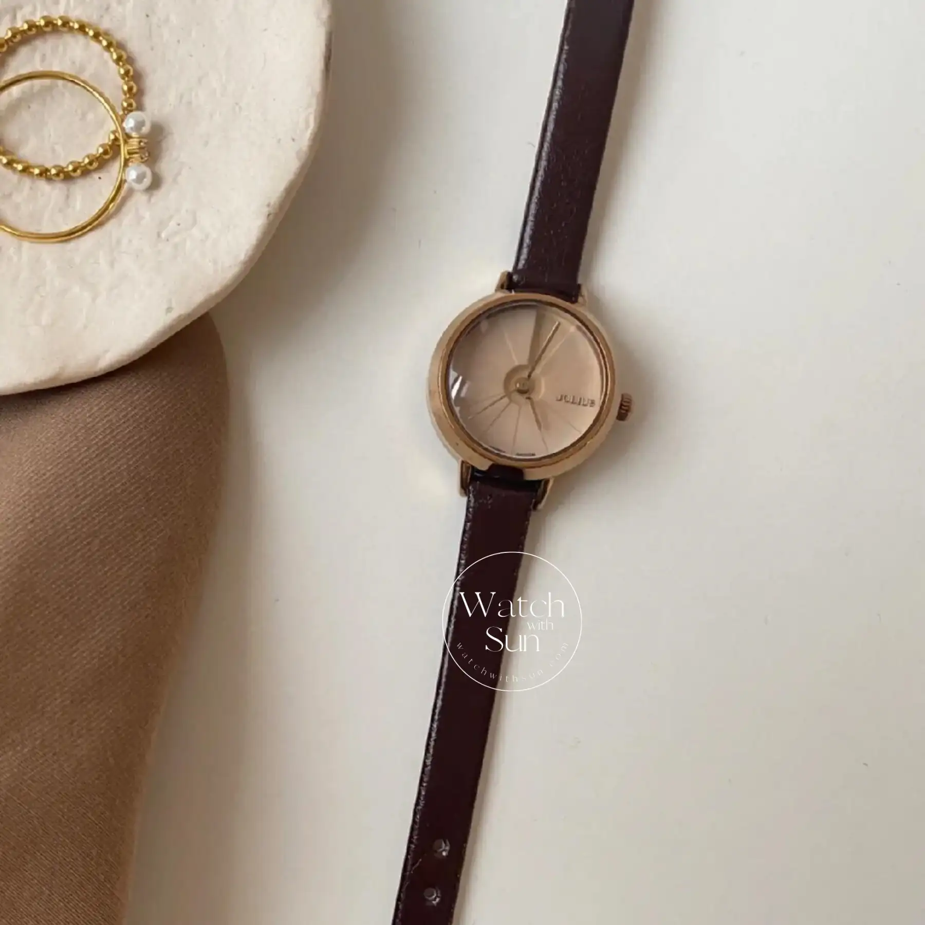 Minimalist Style Brown Round Leather Watch for Women