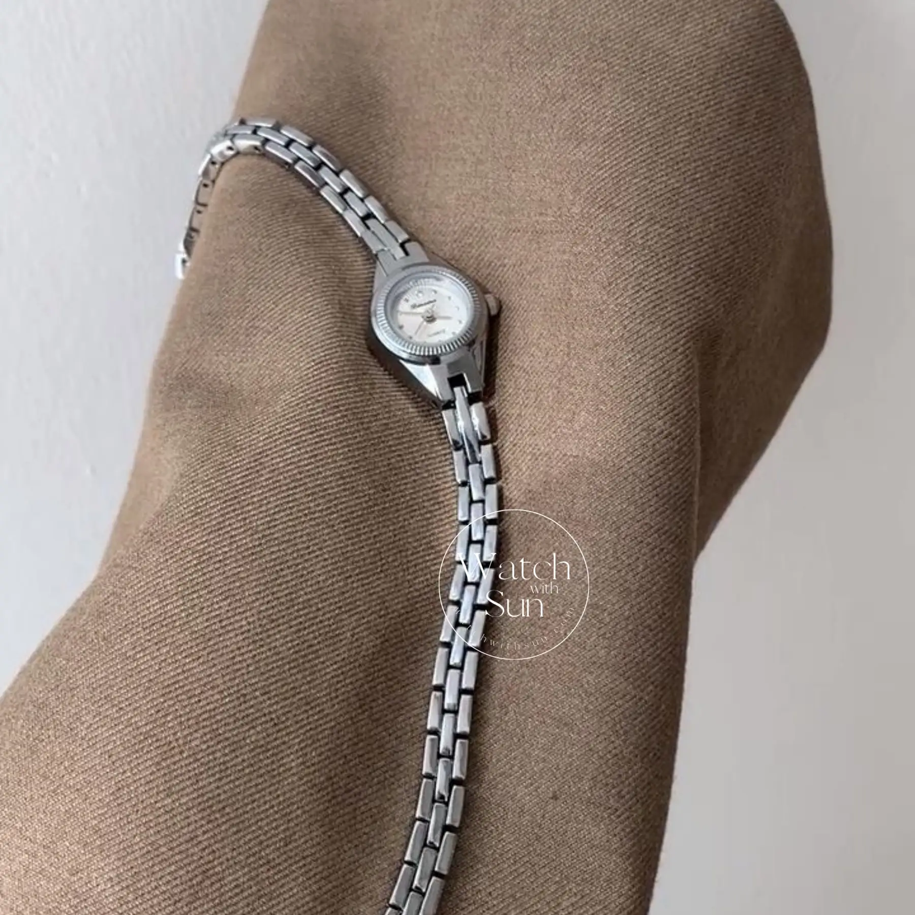 Small Face Slim Link Bracelet Watch